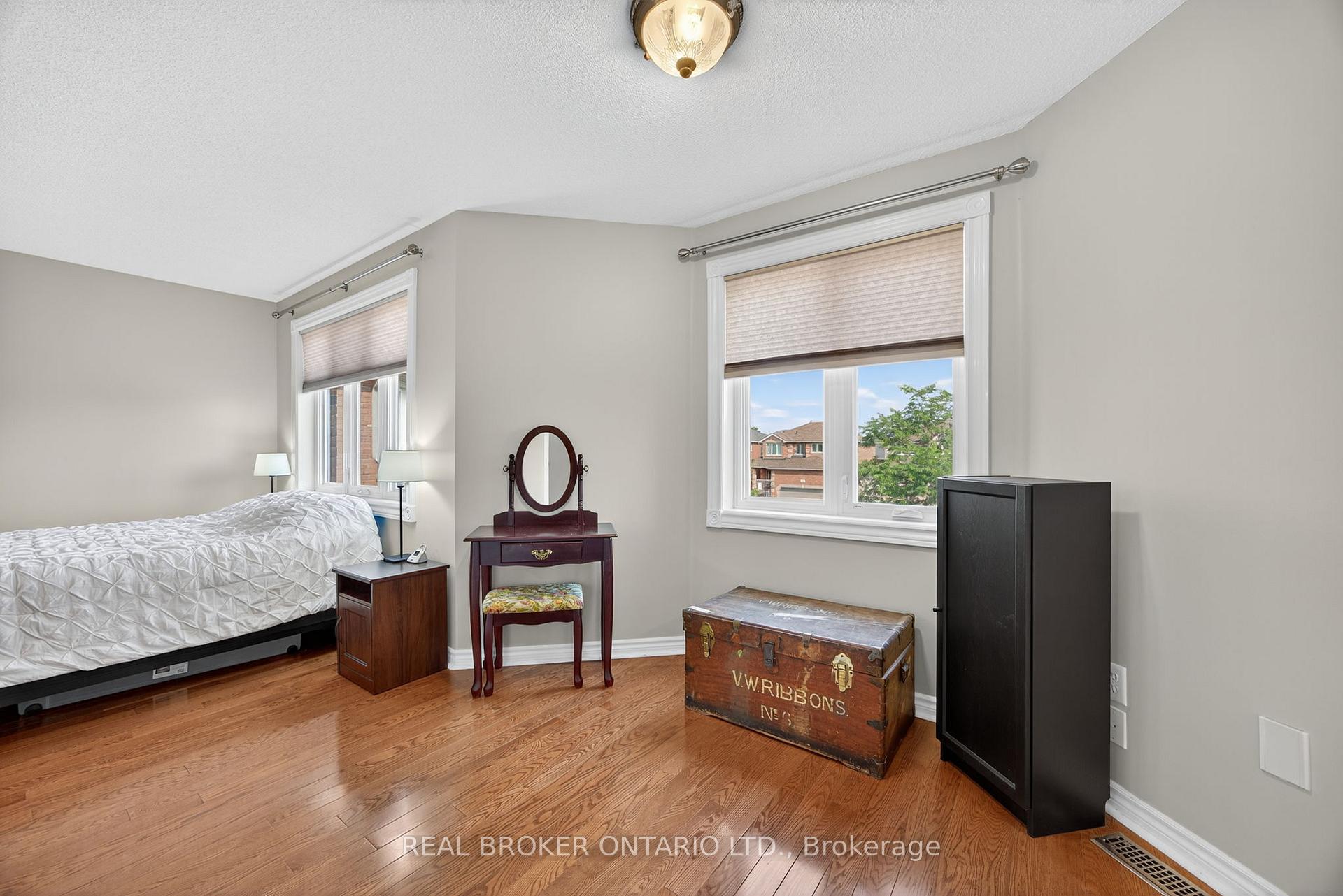 Photo 31 of 115 Birchwood Drive, Barrie, East Bayfield — HOMEH