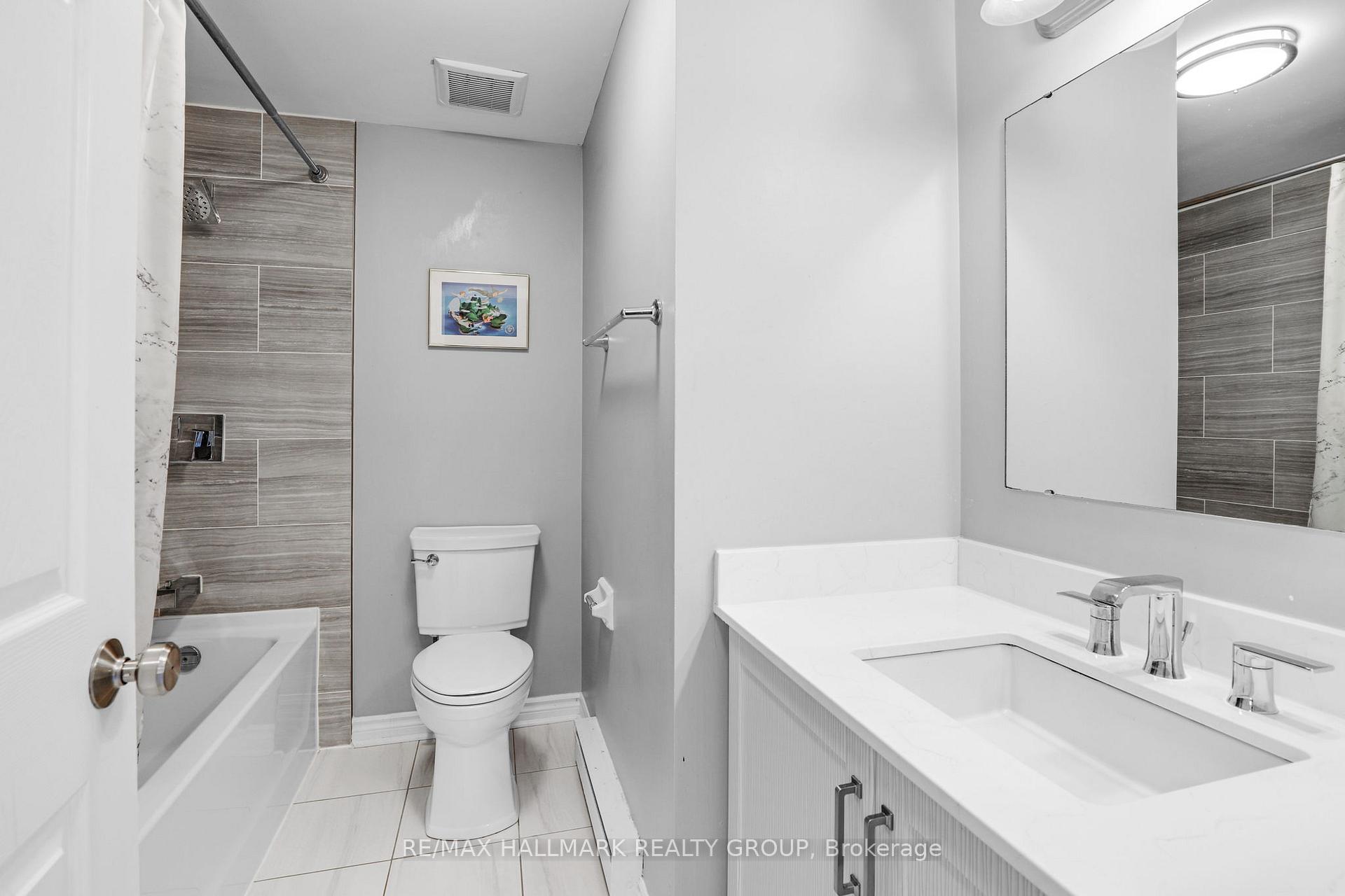 Photo 21 of 3B Woodvale Green, Ottawa, Craig Henry/Woodvale — HOMEH
