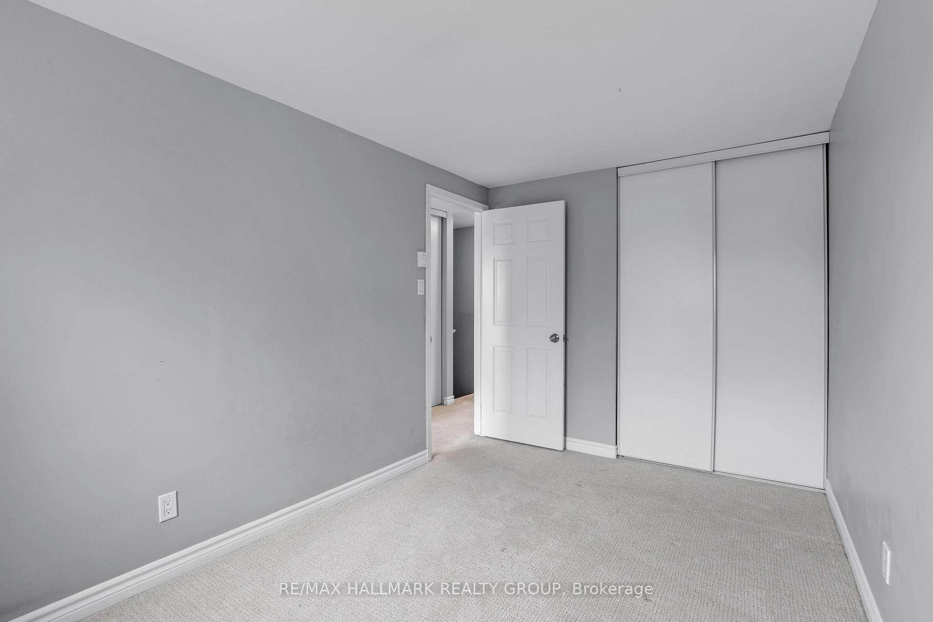 Photo 25 of 3B Woodvale Green, Ottawa, Craig Henry/Woodvale — HOMEH