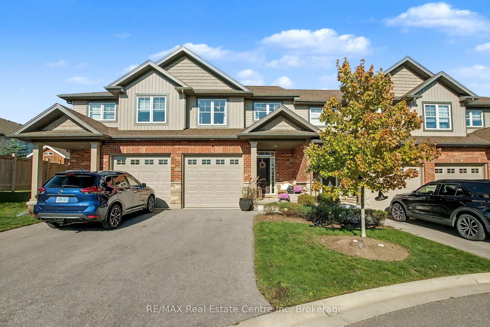 Front of Unit 7, 22 Marshall Drive