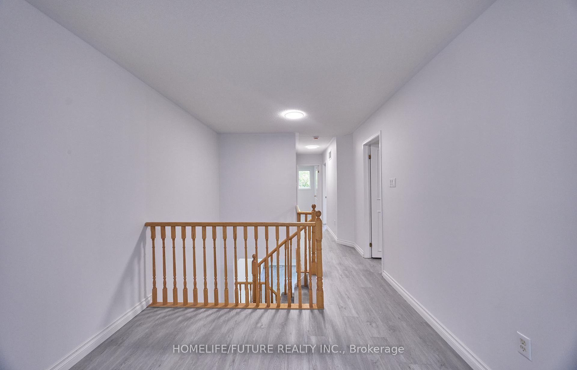 Photo 28 of 6 Pickett Crescent, Barrie, Painswick North — HOMEH
