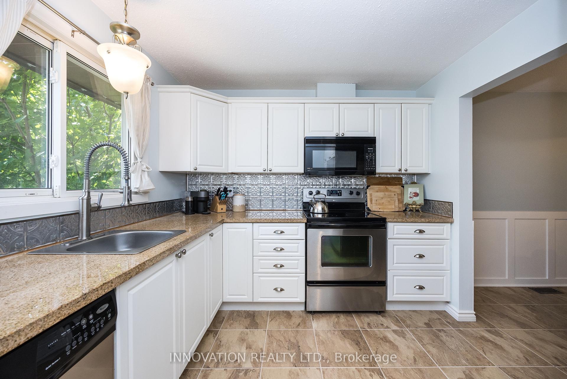 Photo 10 of Unit 44, 35 Bering Court, Ottawa, Kanata - Katimavik — HOMEH