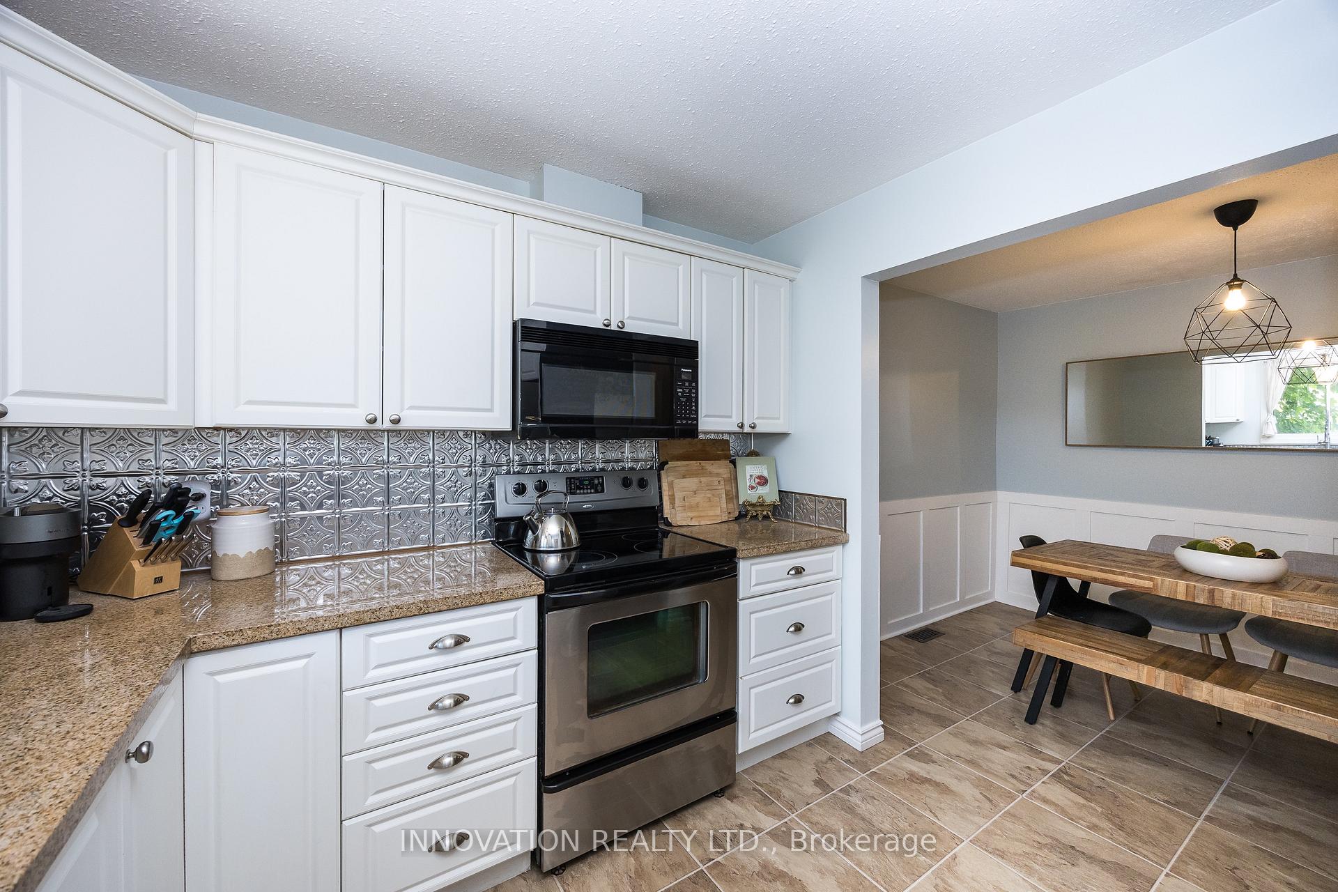 Photo 11 of Unit 44, 35 Bering Court, Ottawa, Kanata - Katimavik — HOMEH