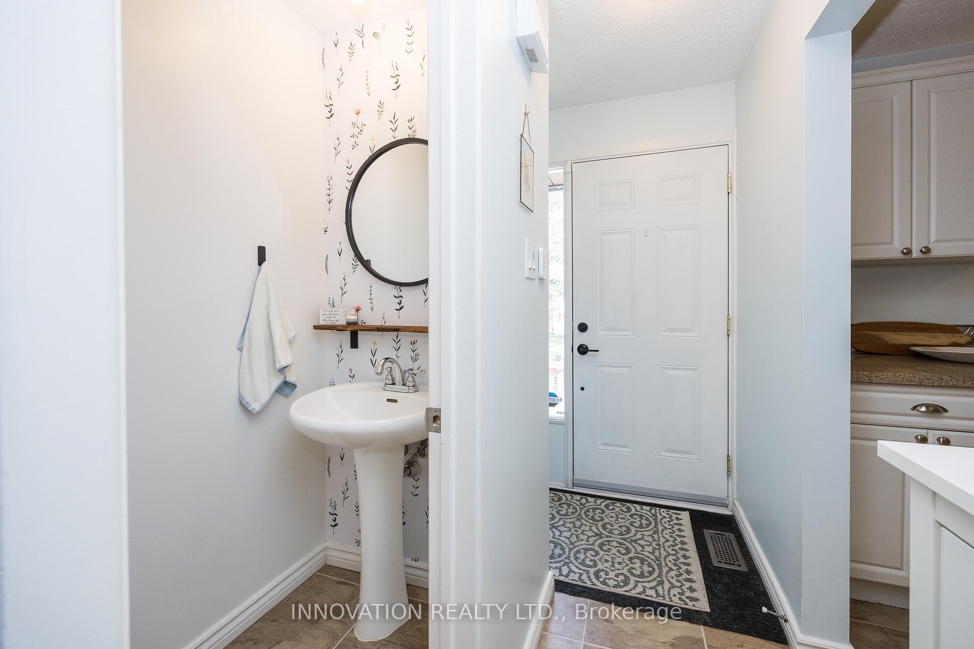 Photo 17 of Unit 44, 35 Bering Court, Ottawa, Kanata - Katimavik — HOMEH