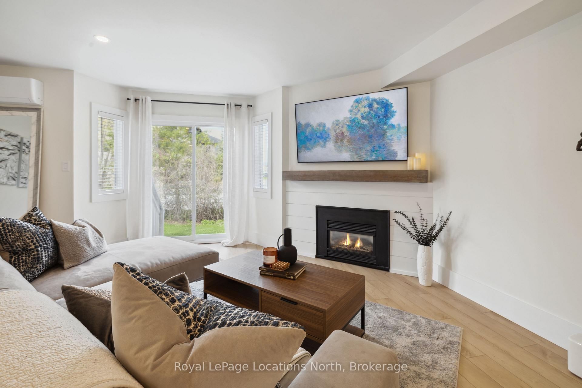 Front of Unit 16, 15 Watts Crescent