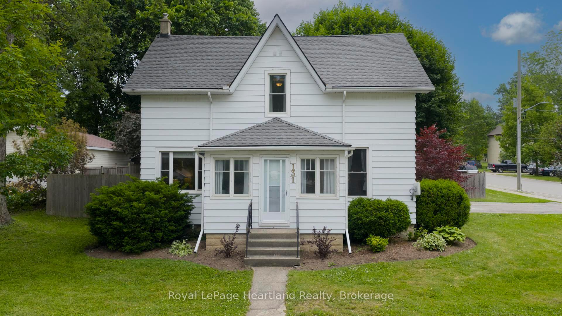 Front of 131 Rattenbury Street W