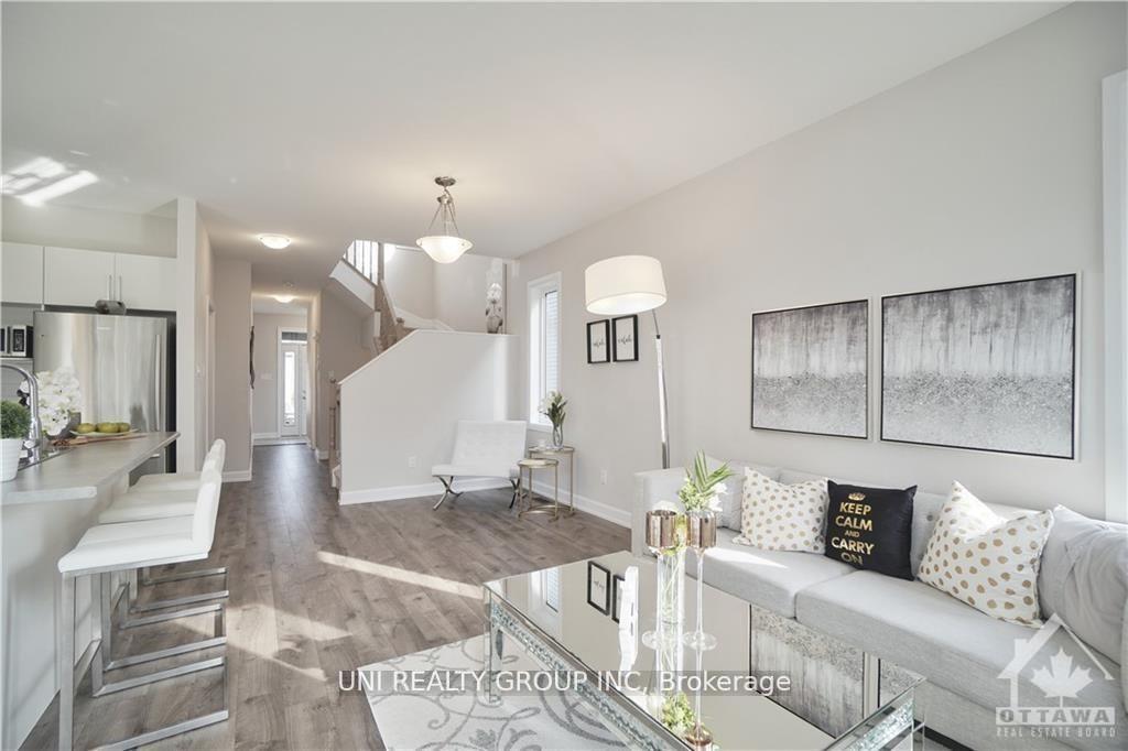 Photo 7 of 206 Geyser Place, Ottawa, Barrhaven - Hearts Desire — HOMEH