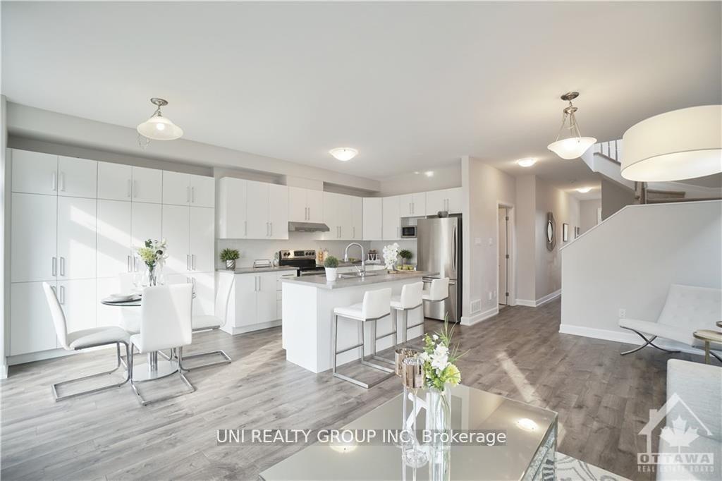 Photo 9 of 206 Geyser Place, Ottawa, Barrhaven - Hearts Desire — HOMEH