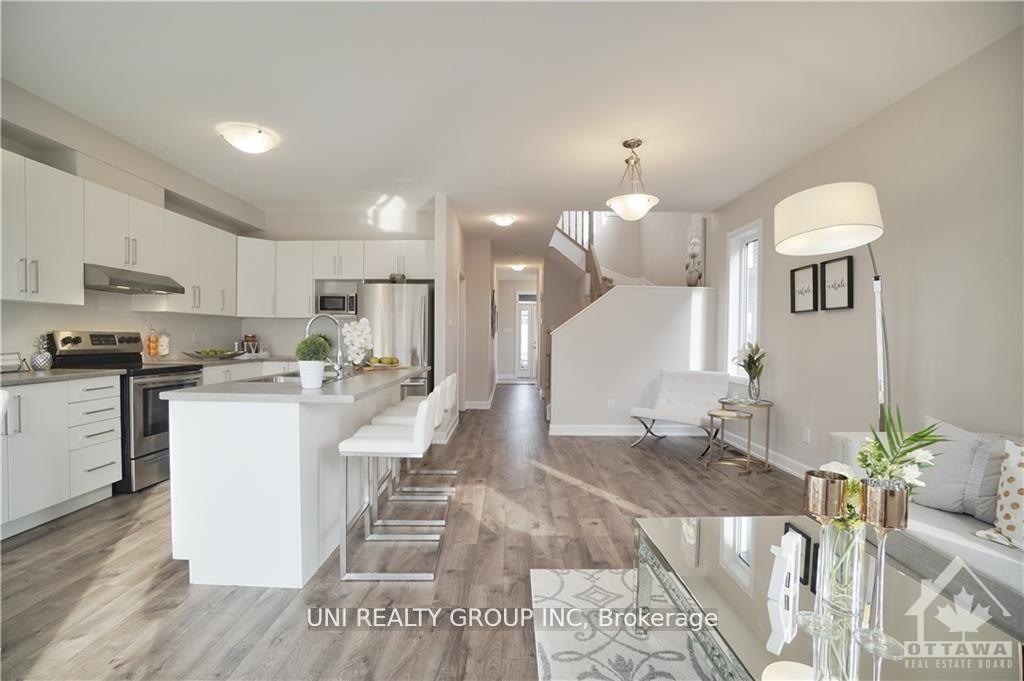 Photo 14 of 206 Geyser Place, Ottawa, Barrhaven - Hearts Desire — HOMEH