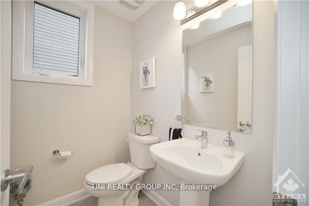Photo 15 of 206 Geyser Place, Ottawa, Barrhaven - Hearts Desire — HOMEH