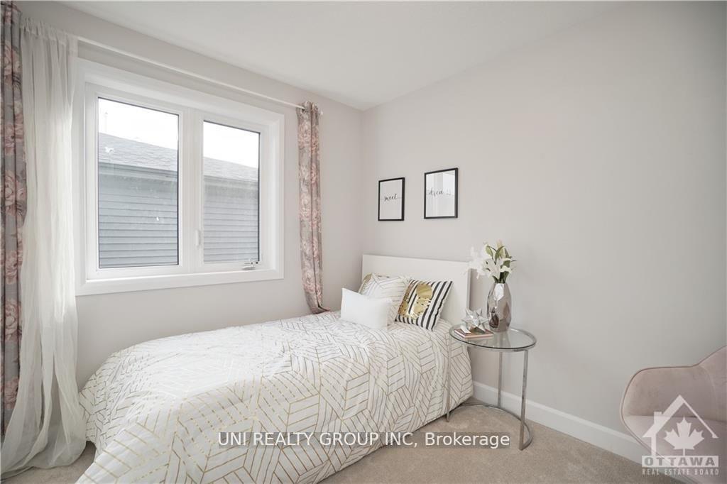 Photo 23 of 206 Geyser Place, Ottawa, Barrhaven - Hearts Desire — HOMEH