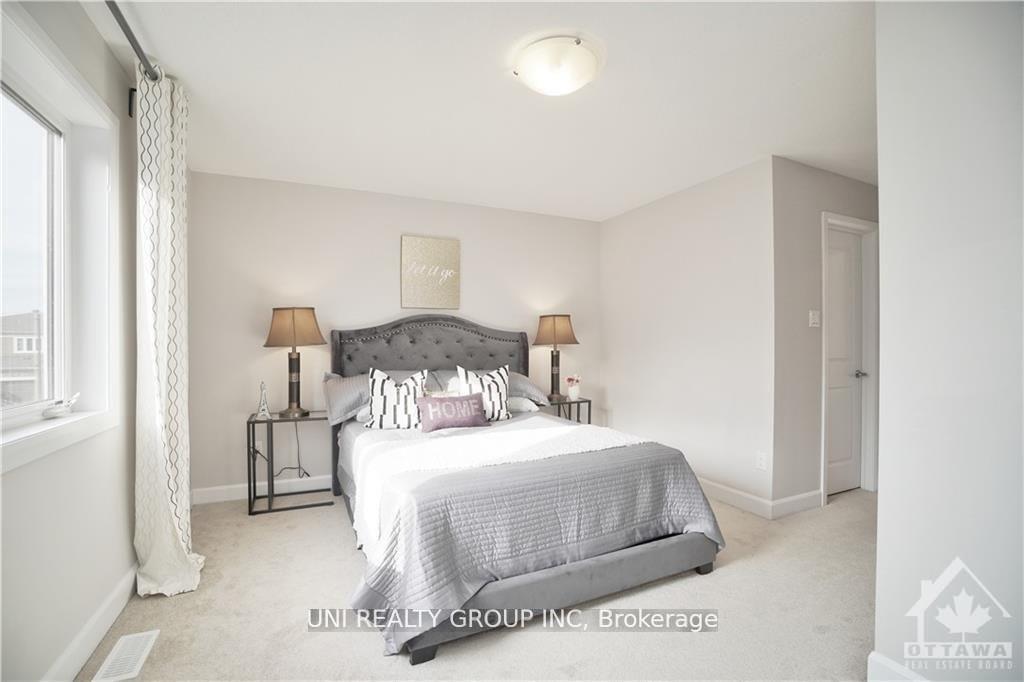 Photo 25 of 206 Geyser Place, Ottawa, Barrhaven - Hearts Desire — HOMEH