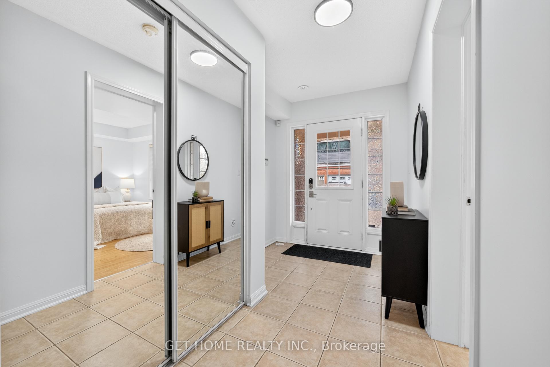 Photo 7 of 14 Portsdown Road, Brampton, Northwest Brampton — HOMEH