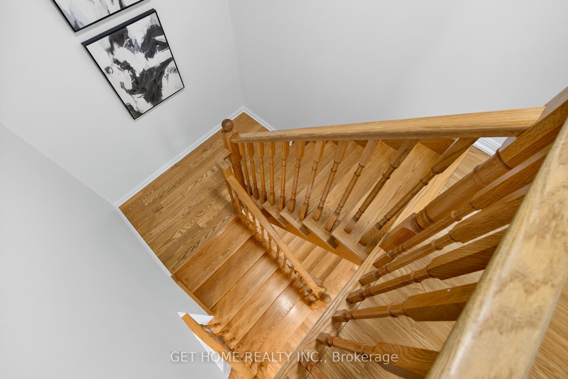 Photo 29 of 14 Portsdown Road, Brampton, Northwest Brampton — HOMEH
