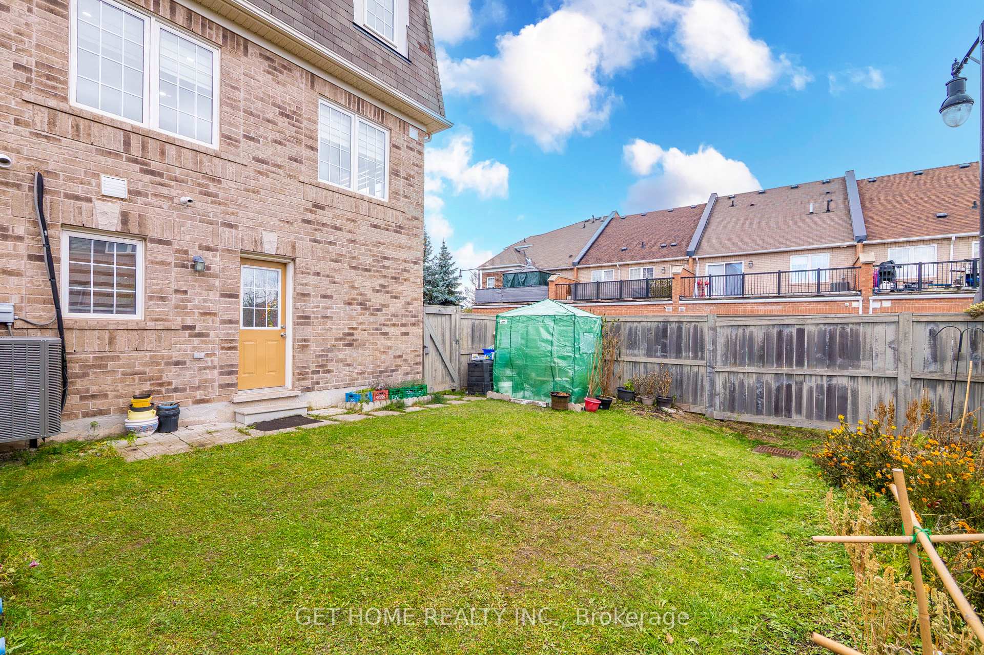 Photo 46 of 14 Portsdown Road, Brampton, Northwest Brampton — HOMEH