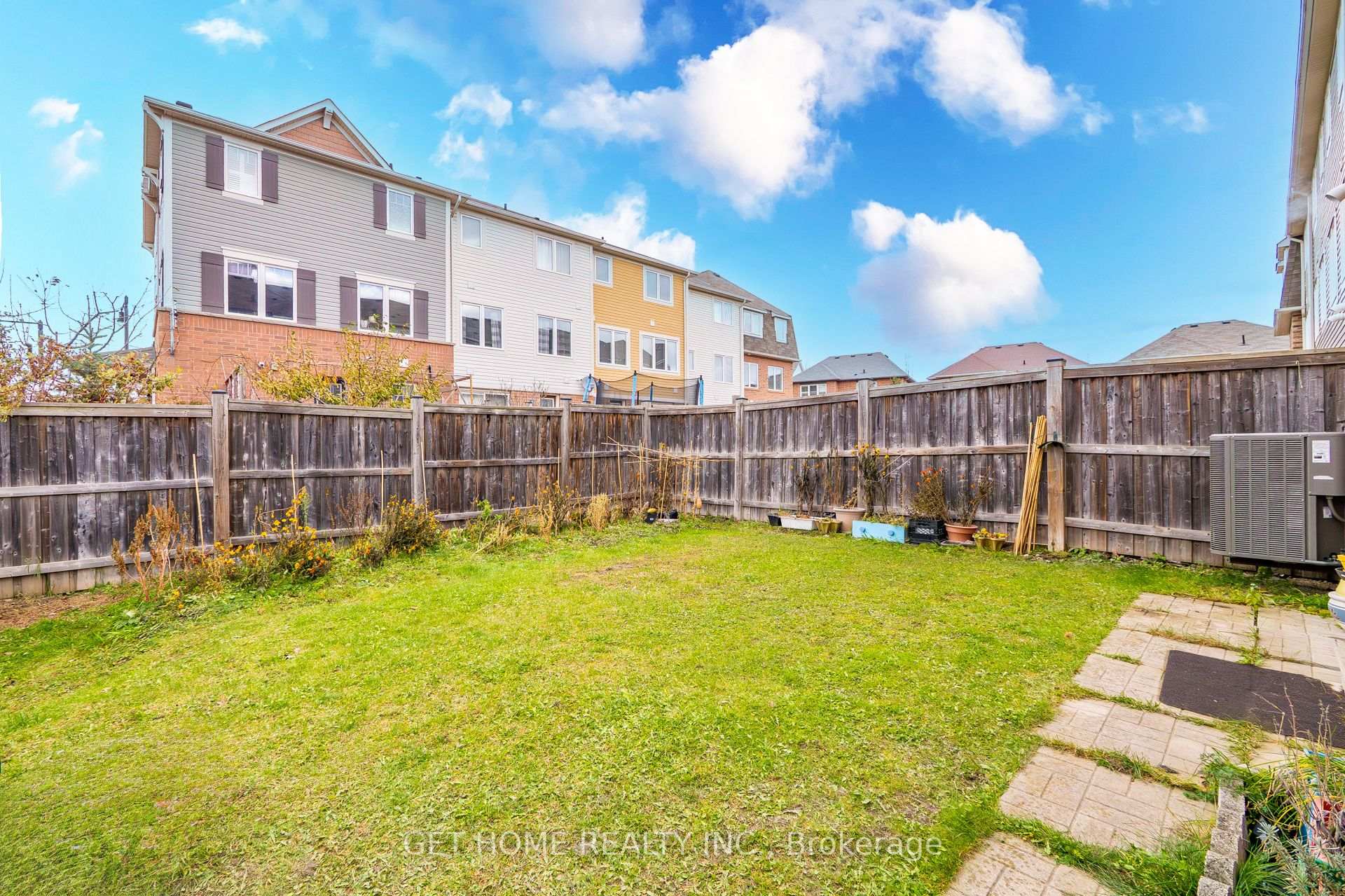 Photo 47 of 14 Portsdown Road, Brampton, Northwest Brampton — HOMEH