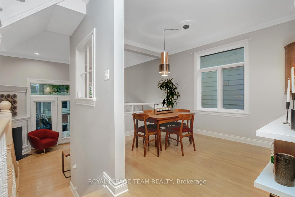 Photo 10 of Unit A, 142 Mcgillivray Street, Ottawa, Ottawa East — HOMEH