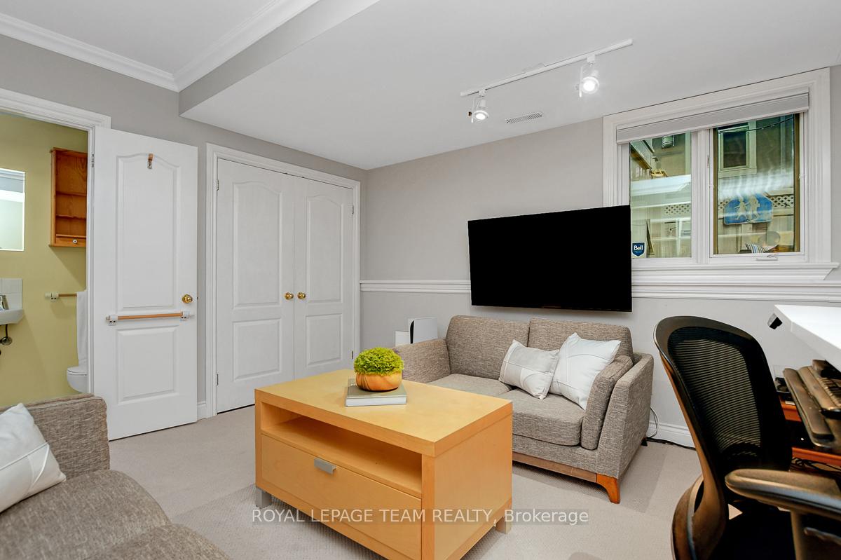 Photo 39 of Unit A, 142 Mcgillivray Street, Ottawa, Ottawa East — HOMEH