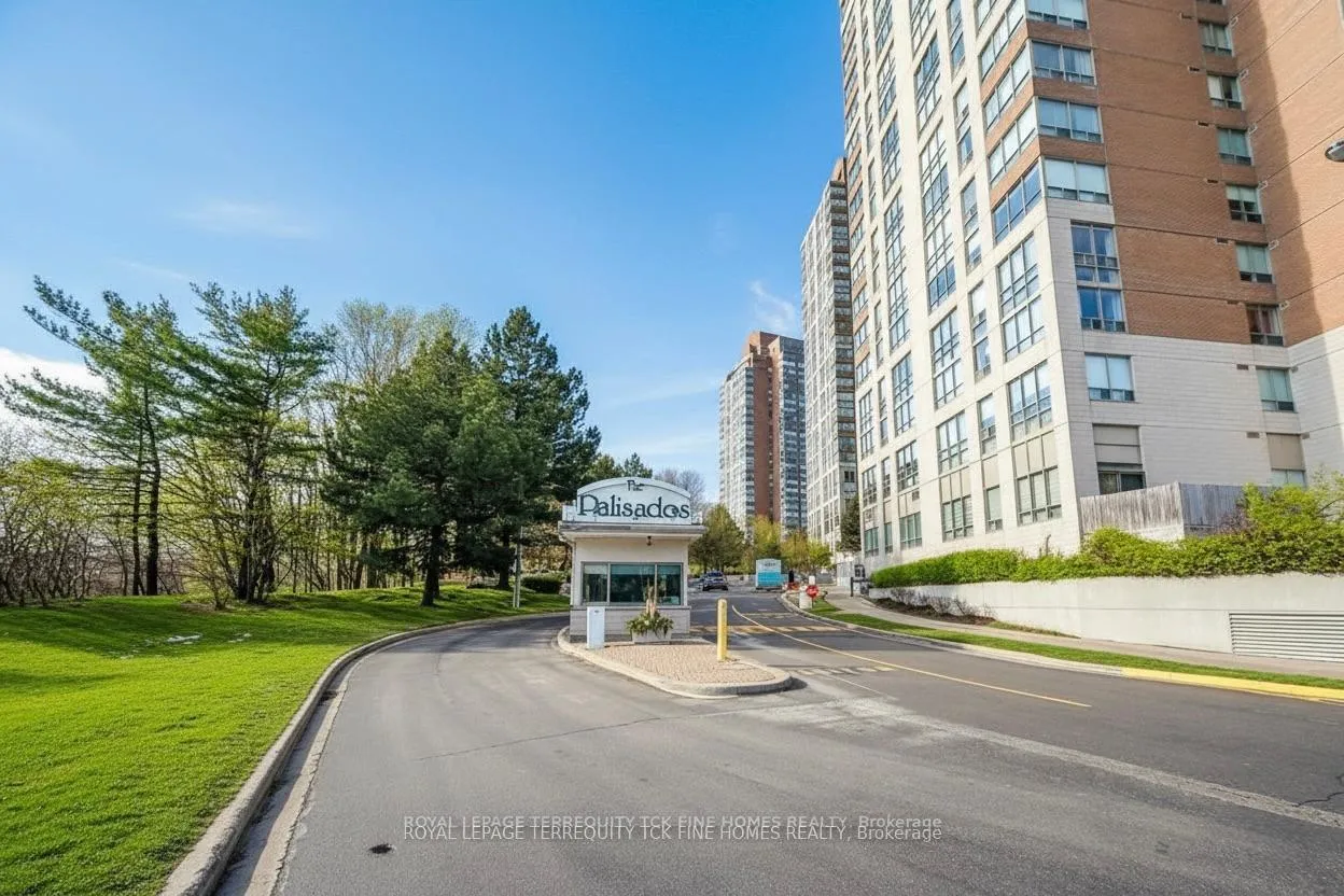 Photo 1 of Unit 1905, 215 Wynford Drive, Toronto, Flemingdon Park — HOMEH