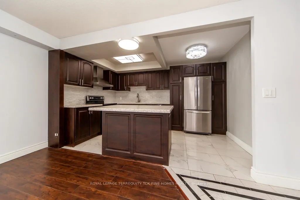 Photo 4 of Unit 1905, 215 Wynford Drive, Toronto, Flemingdon Park — HOMEH