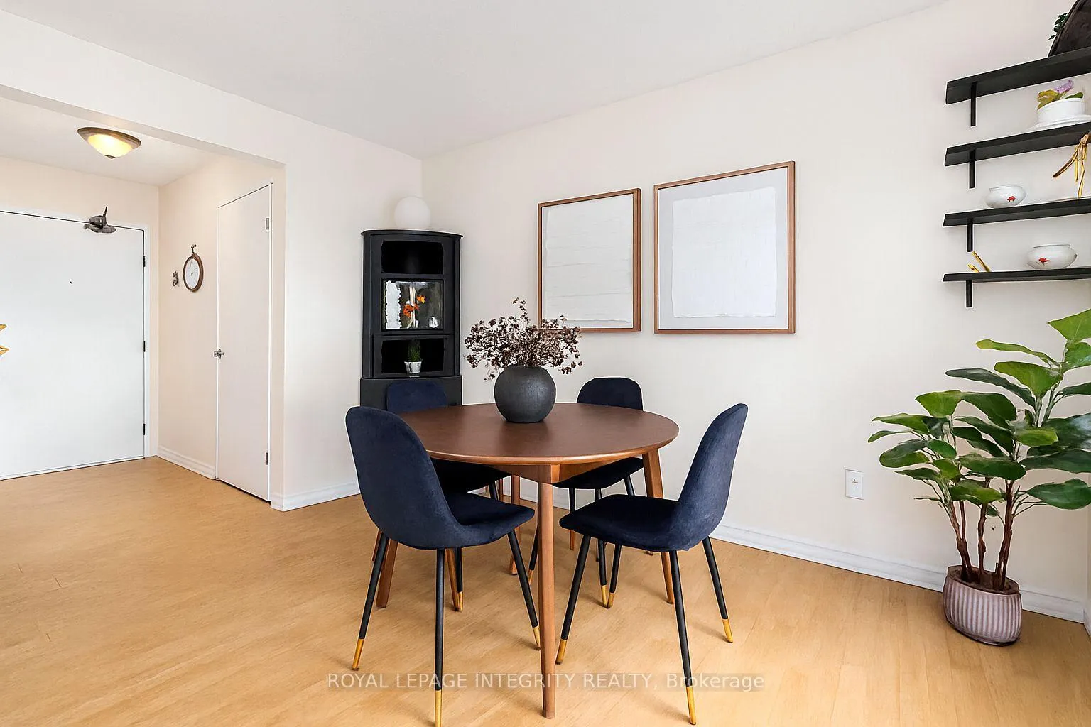 Photo 9 of Unit 210, 270 Lorry Greenberg Drive S, Ottawa, Hunt Club Park/Greenboro — HOMEH