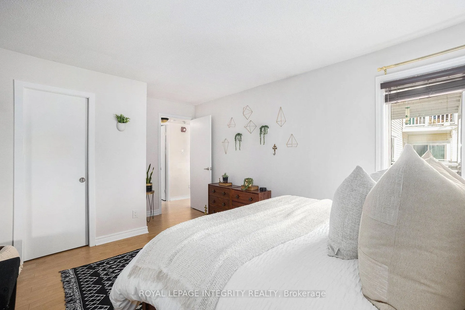 Photo 15 of Unit 210, 270 Lorry Greenberg Drive S, Ottawa, Hunt Club Park/Greenboro — HOMEH