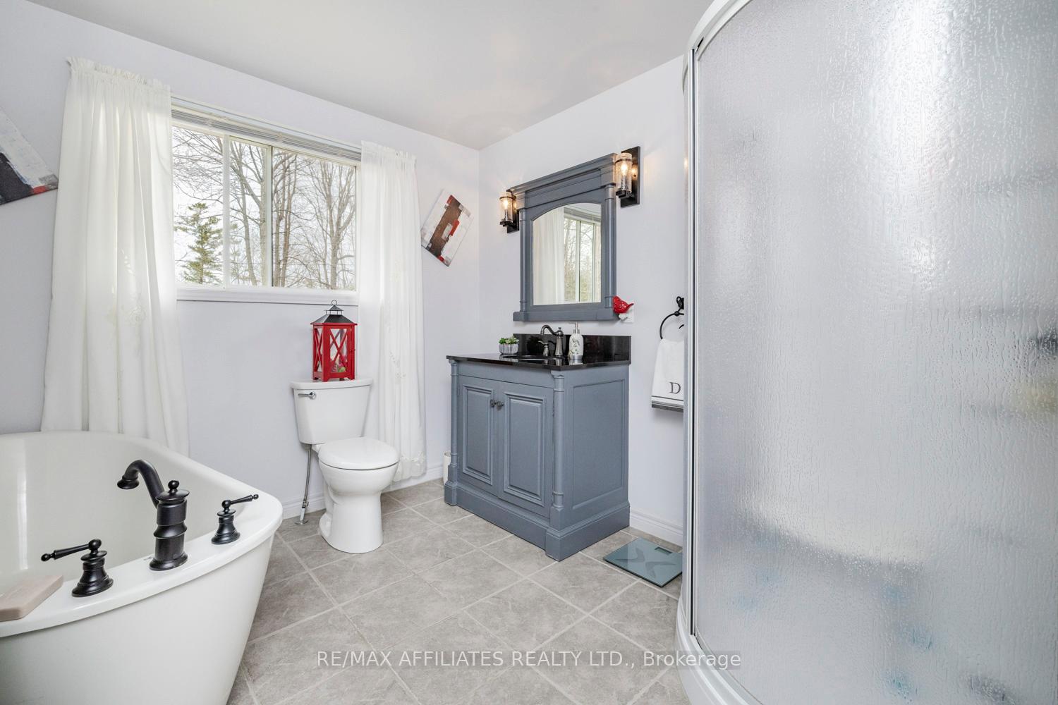Photo 11 of 507 Bridge Street, Carleton Place — HOMEH