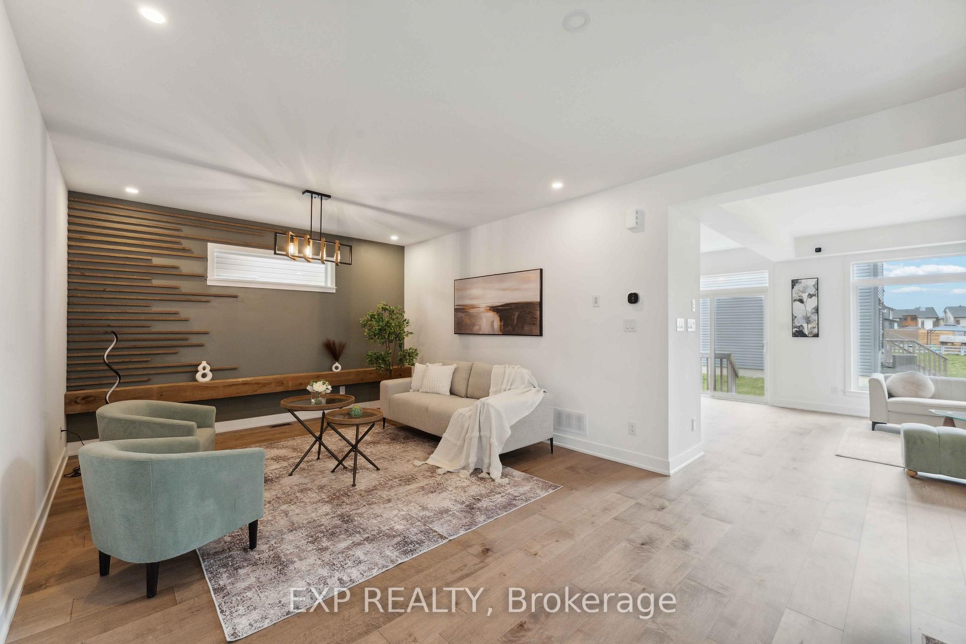 Photo 7 of 46 Andromeda Road, Ottawa, Riverside South/Gloucester Glen — HOMEH