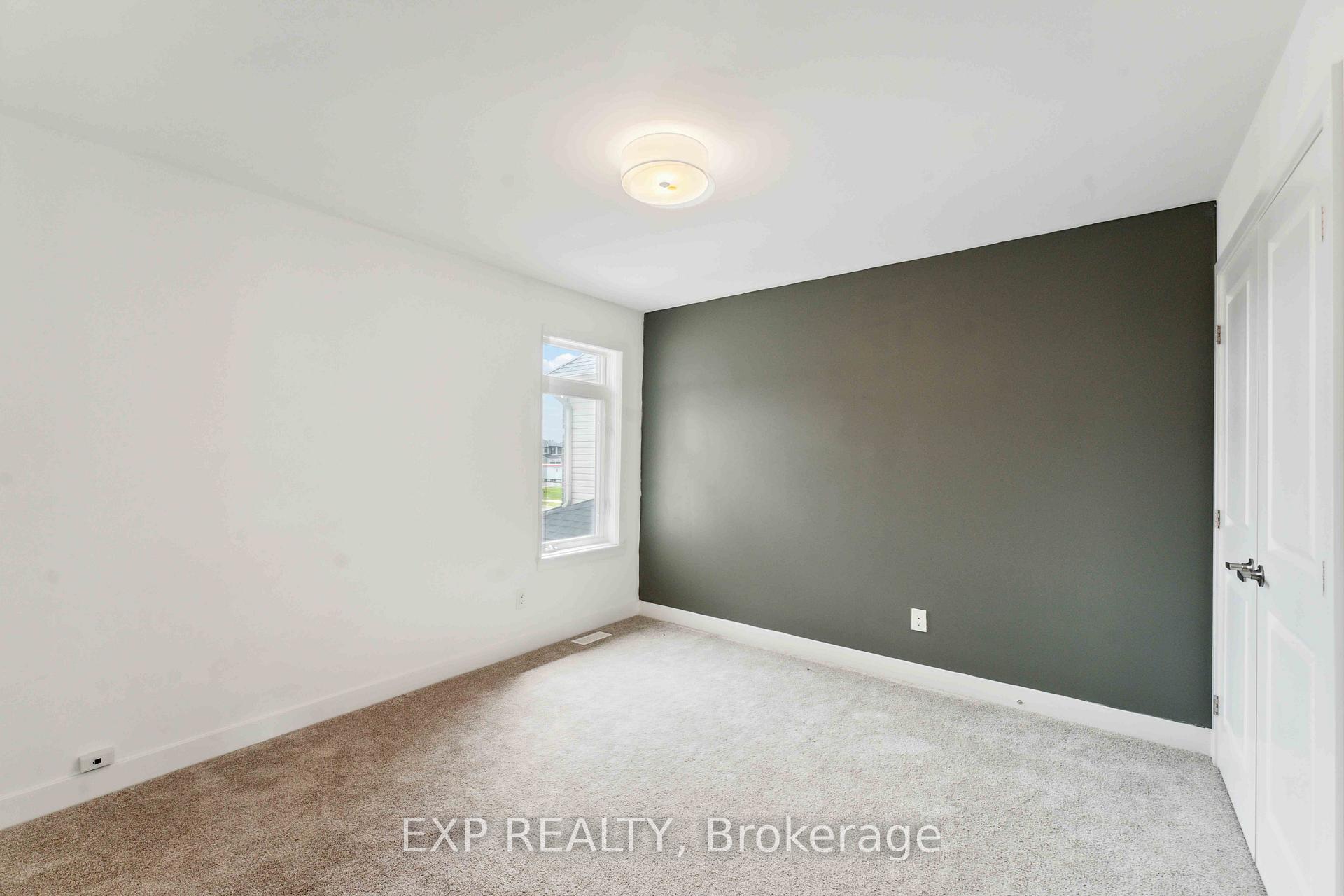 Photo 14 of 46 Andromeda Road, Ottawa, Riverside South/Gloucester Glen — HOMEH