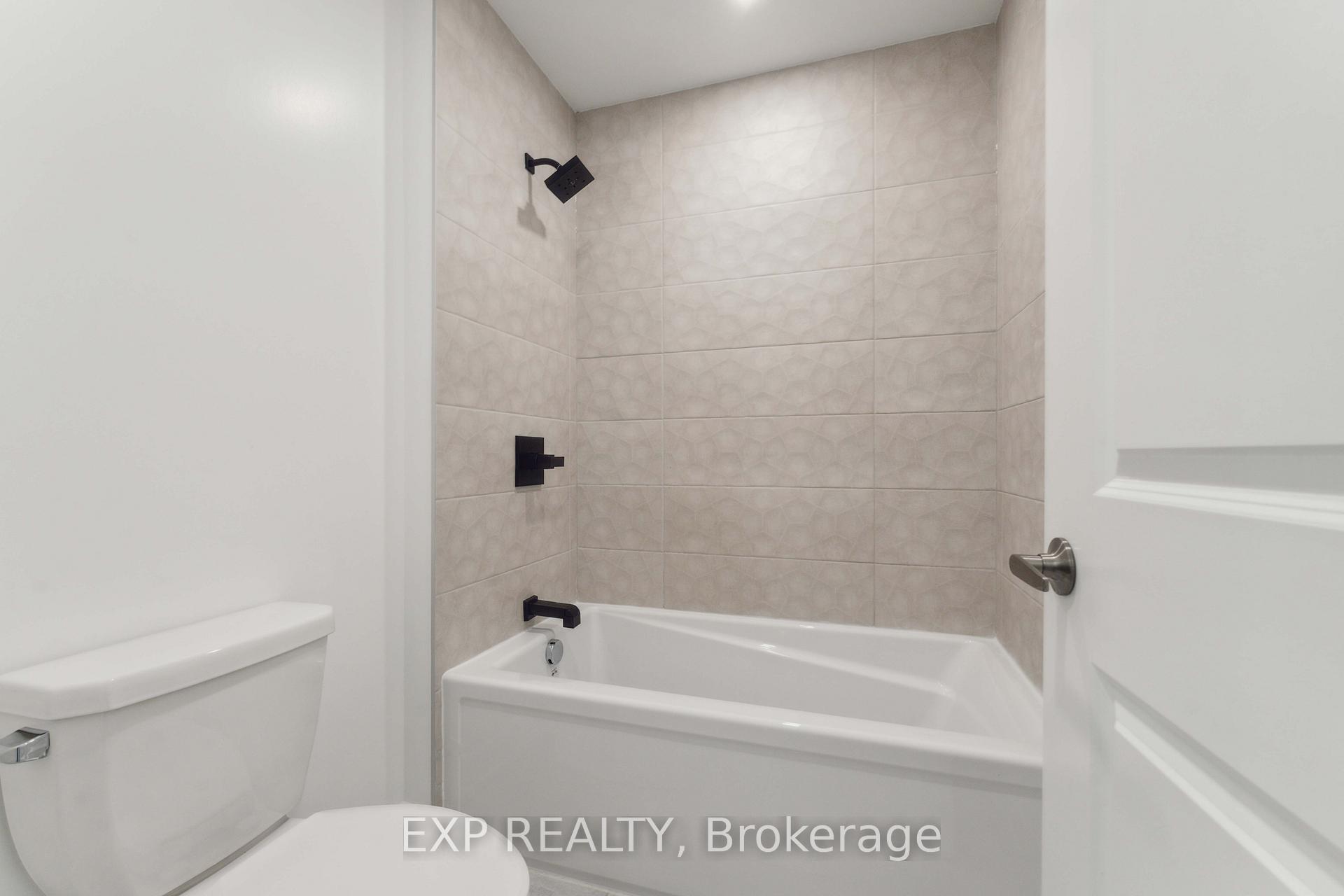 Photo 19 of 46 Andromeda Road, Ottawa, Riverside South/Gloucester Glen — HOMEH