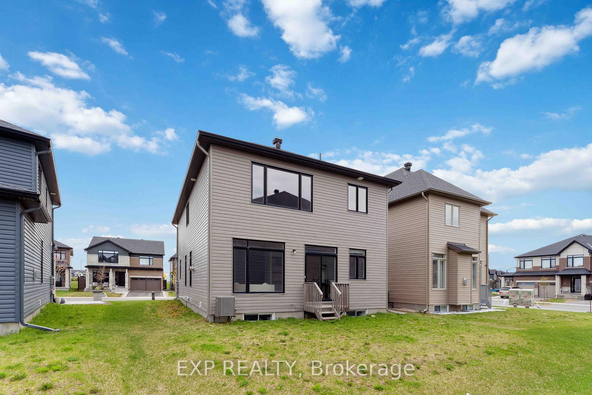 Photo 26 of 46 Andromeda Road, Ottawa, Riverside South/Gloucester Glen — HOMEH