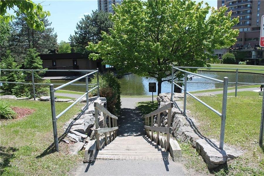 Photo 17 of Unit 118, 260 Brittany Drive, Ottawa, Viscount Alexander Park — HOMEH