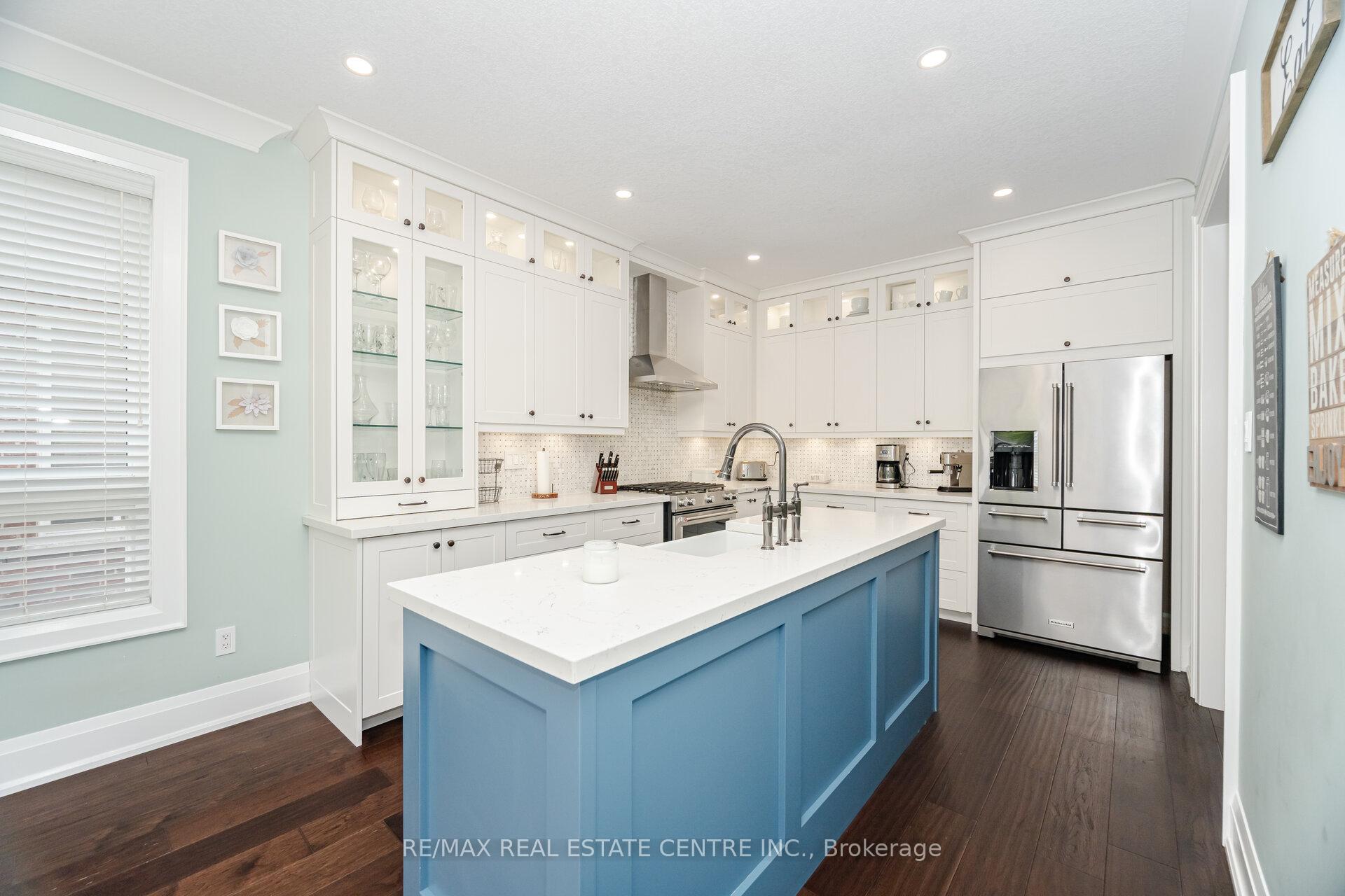 Photo 12 of 47 Regalia Way, Barrie, Innis-Shore — HOMEH