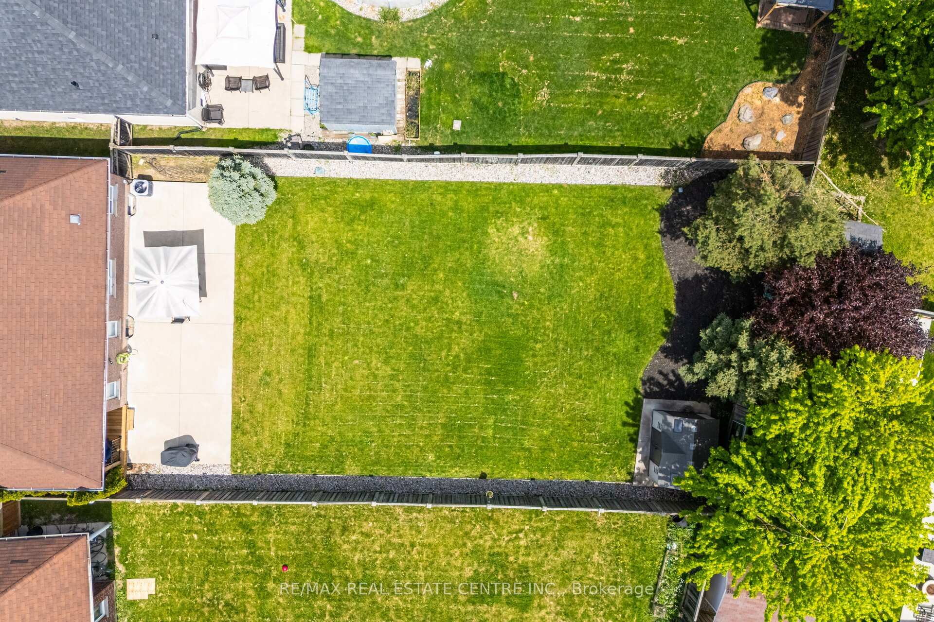 Photo 45 of 47 Regalia Way, Barrie, Innis-Shore — HOMEH