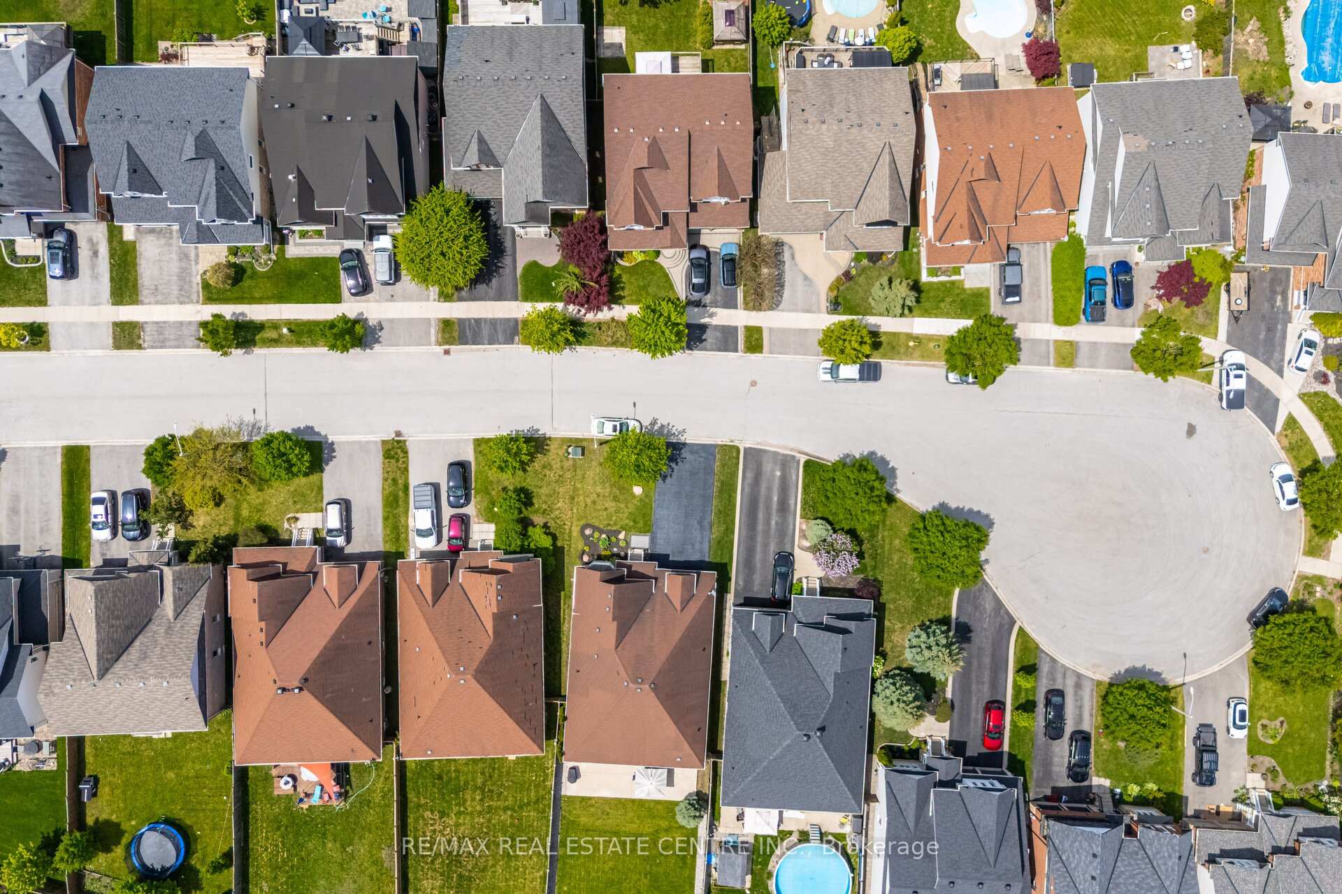 Photo 49 of 47 Regalia Way, Barrie, Innis-Shore — HOMEH