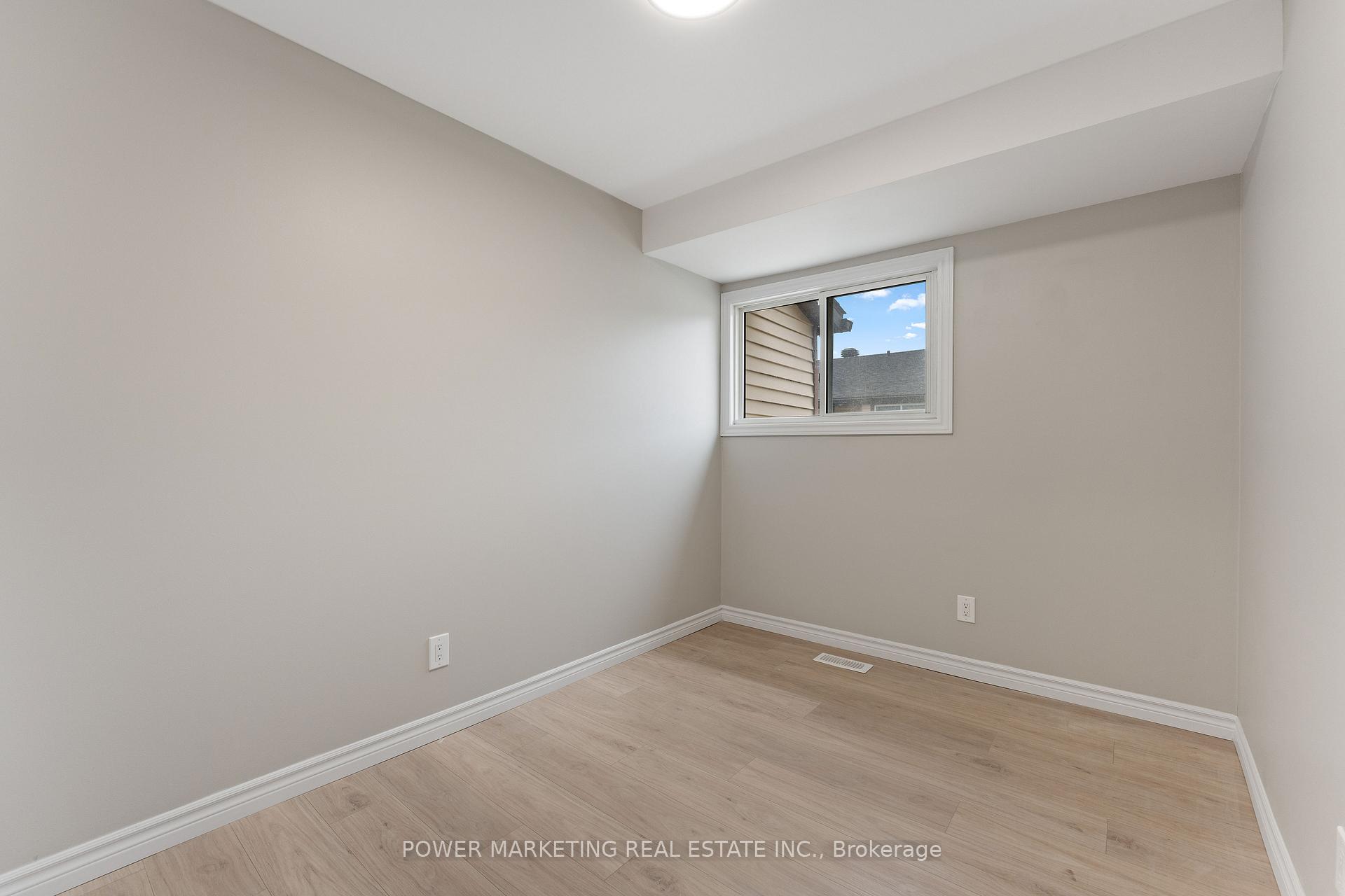 Photo 19 of 1566 Feather Lane, Ottawa, Sawmill Creek/Timbermill — HOMEH