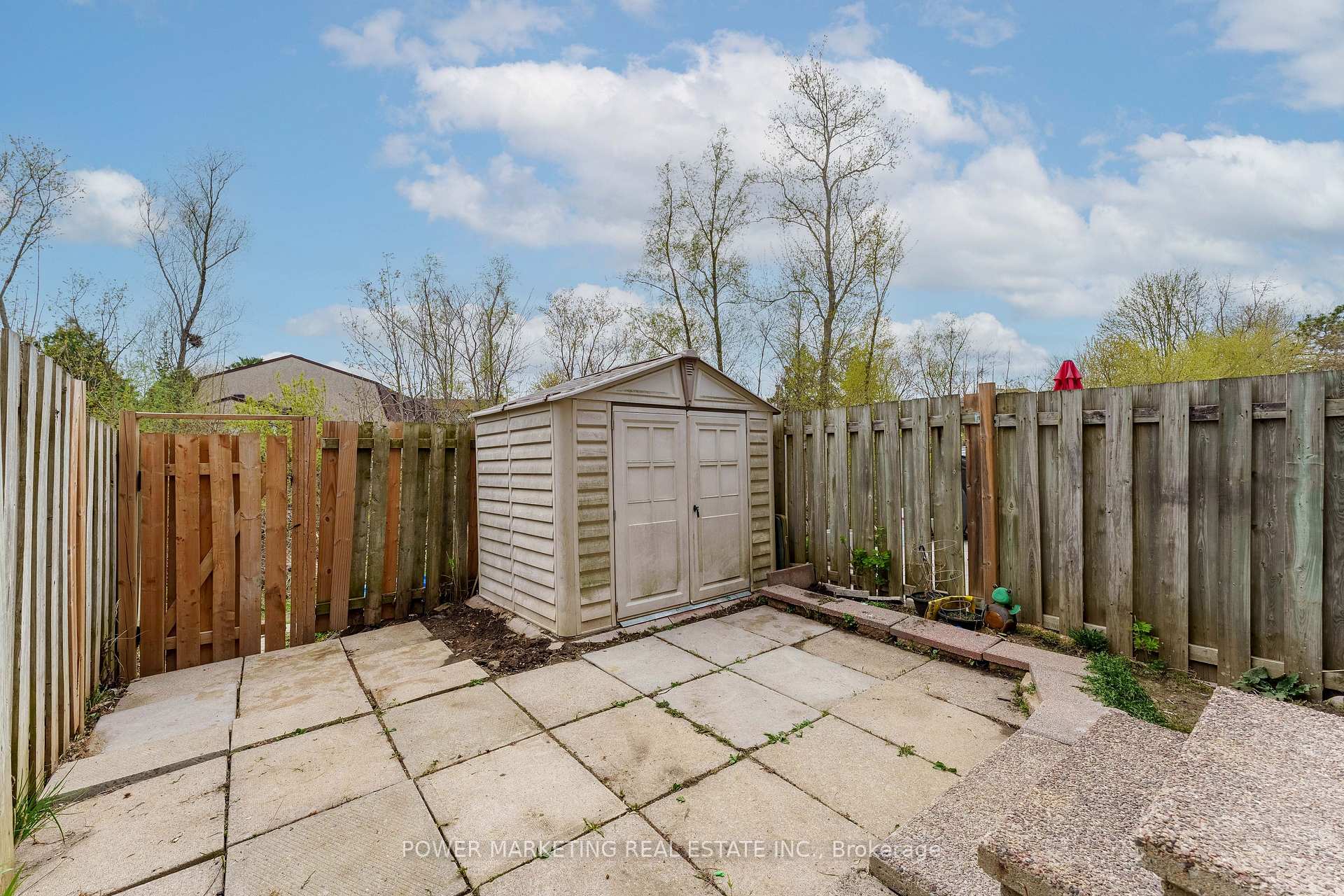 Photo 25 of 1566 Feather Lane, Ottawa, Sawmill Creek/Timbermill — HOMEH