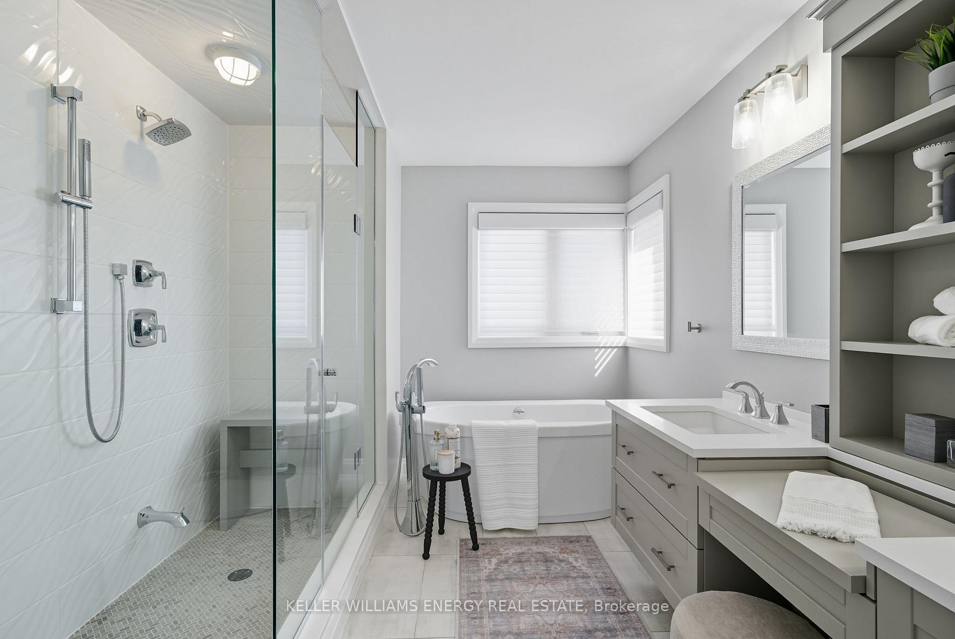 Photo 15 of 42 Yacht Drive, Clarington, Bowmanville — HOMEH