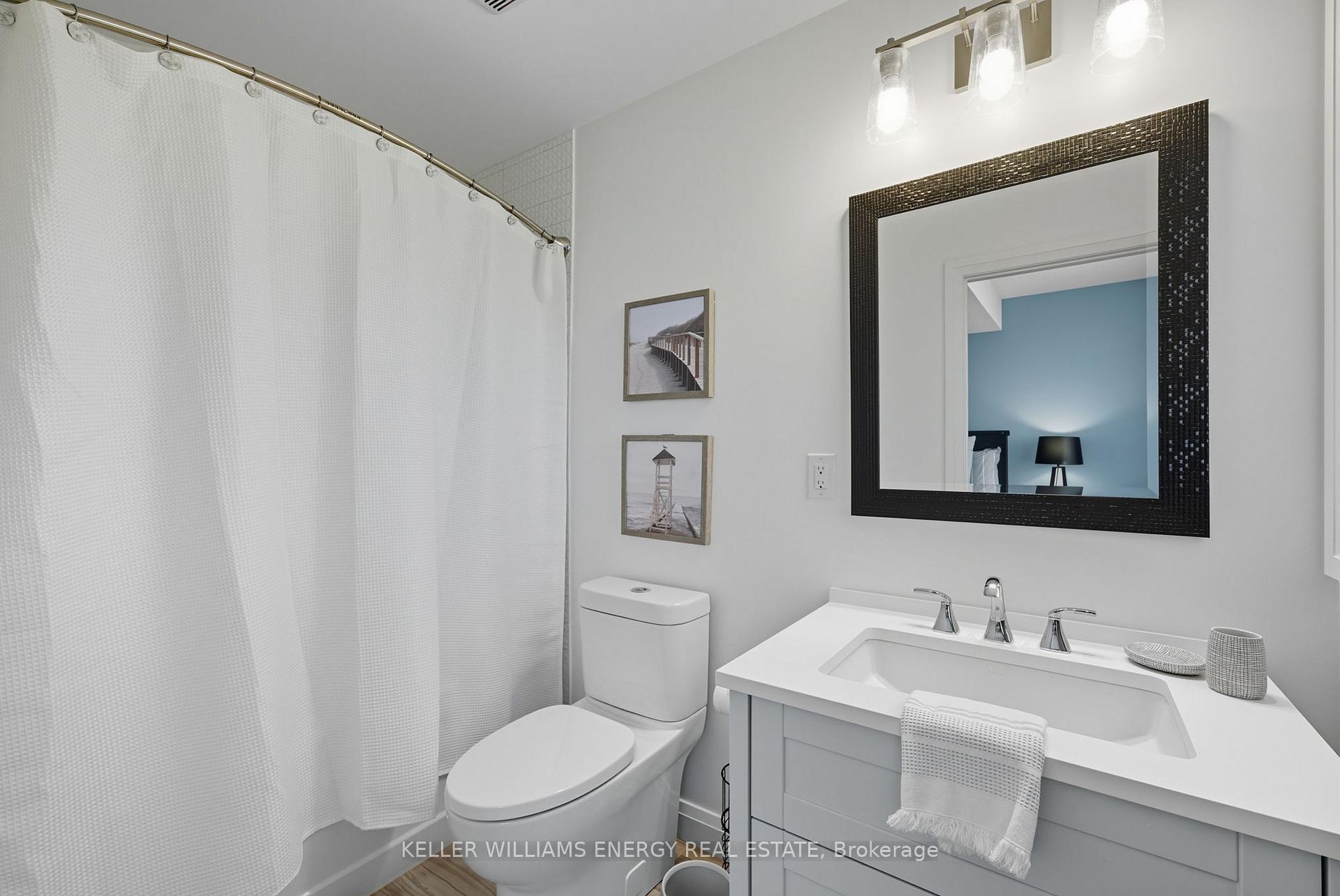 Photo 18 of 42 Yacht Drive, Clarington, Bowmanville — HOMEH