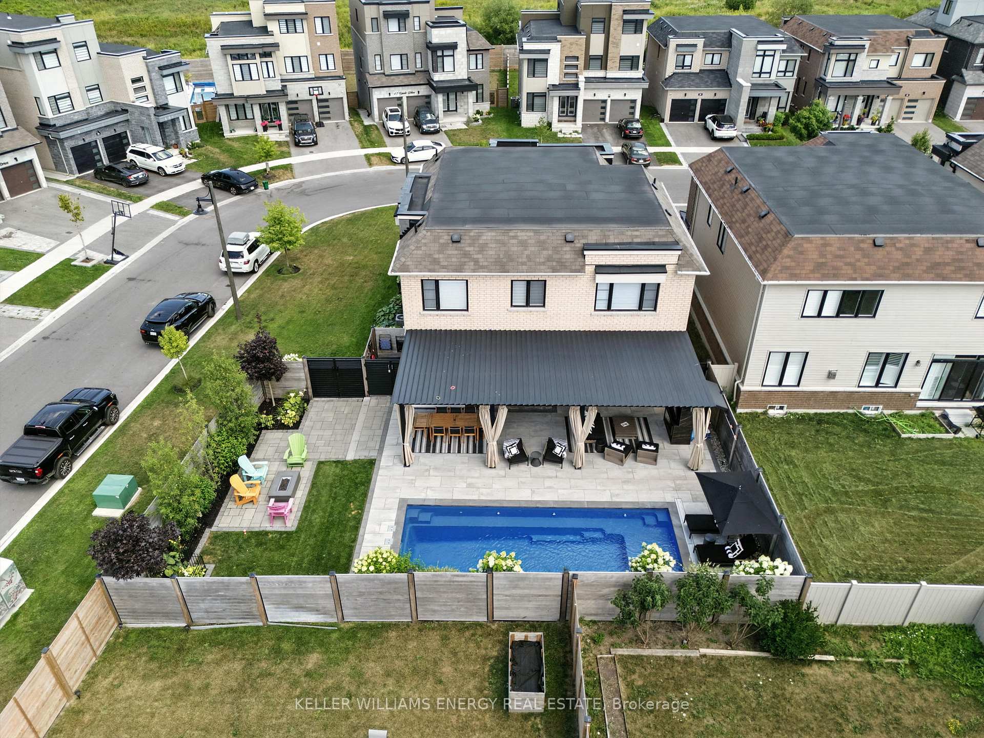 Photo 41 of 42 Yacht Drive, Clarington, Bowmanville — HOMEH