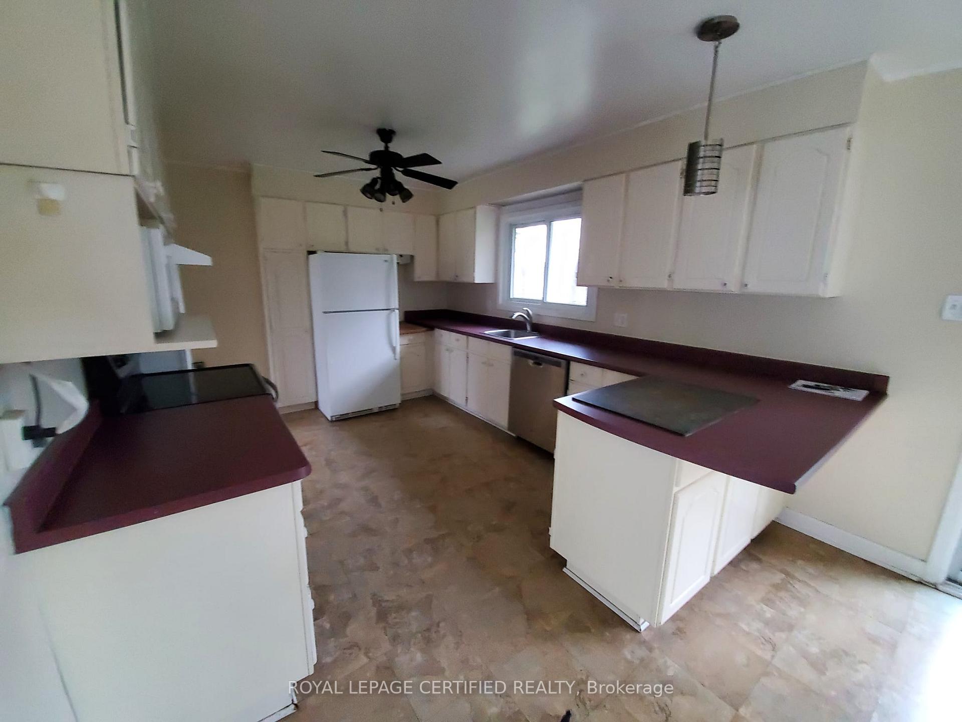 Photo 2 of 15421 Mount Hope Road, Caledon, Palgrave — HOMEH