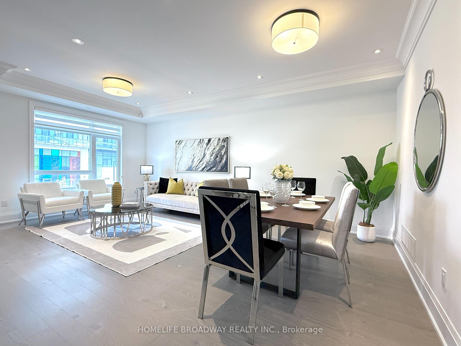 Photo 5 of 29 Gandhi Lane, Markham, Commerce Valley — HOMEH