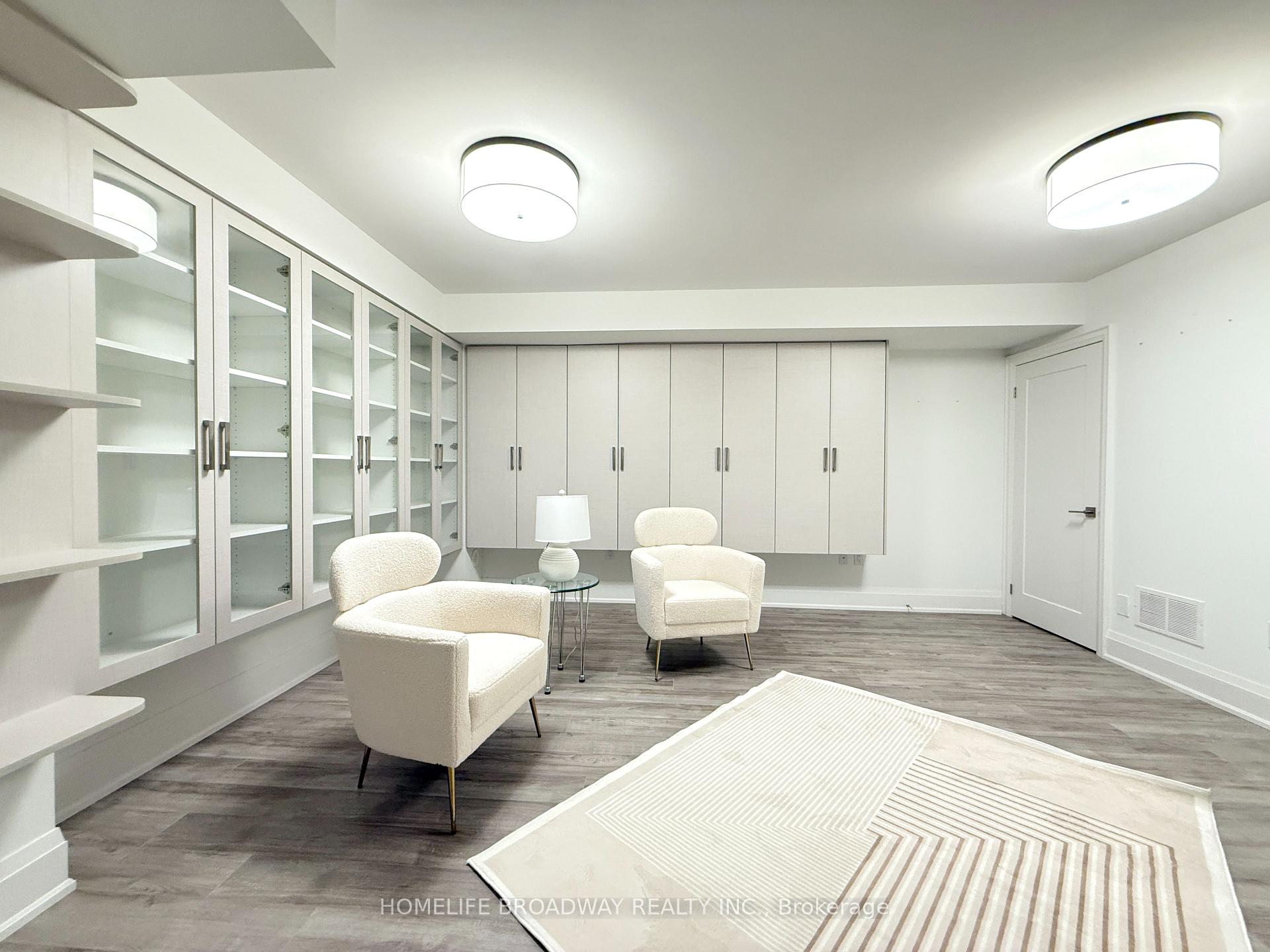 Photo 21 of 29 Gandhi Lane, Markham, Commerce Valley — HOMEH