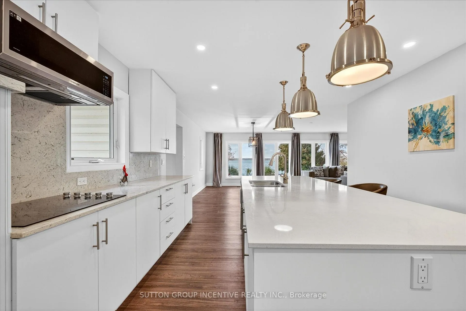 Photo 22 of 183 Lake Drive N, Georgina, Historic Lakeshore Communities — HOMEH