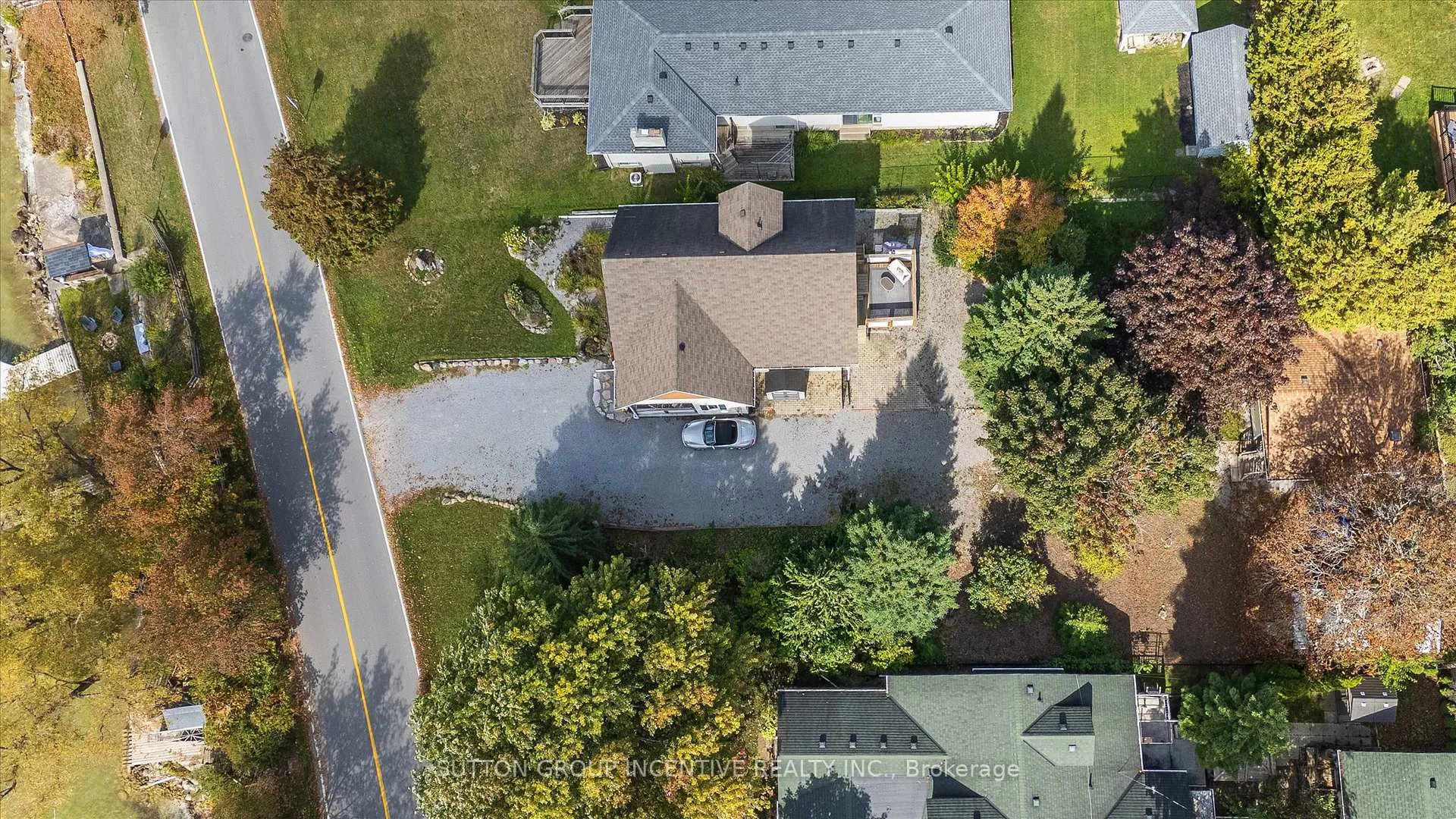 Photo 36 of 183 Lake Drive N, Georgina, Historic Lakeshore Communities — HOMEH