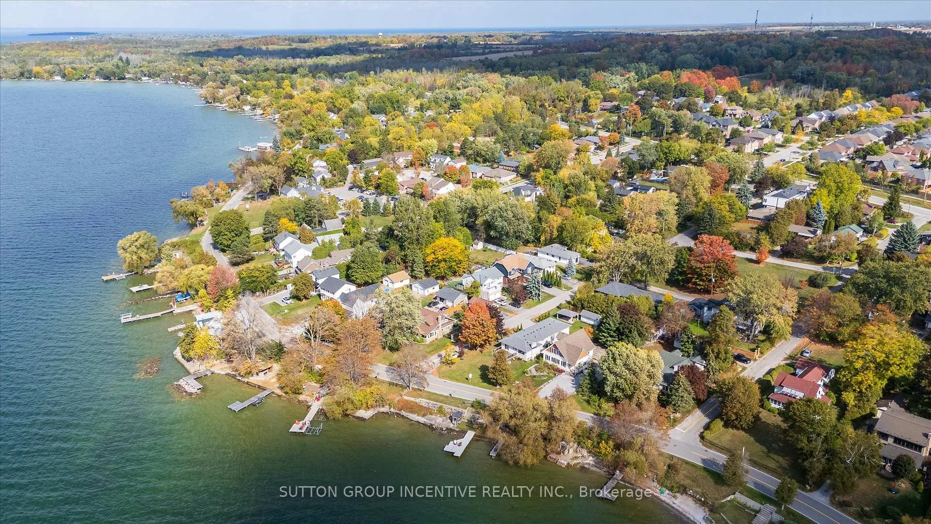 Photo 39 of 183 Lake Drive N, Georgina, Historic Lakeshore Communities — HOMEH