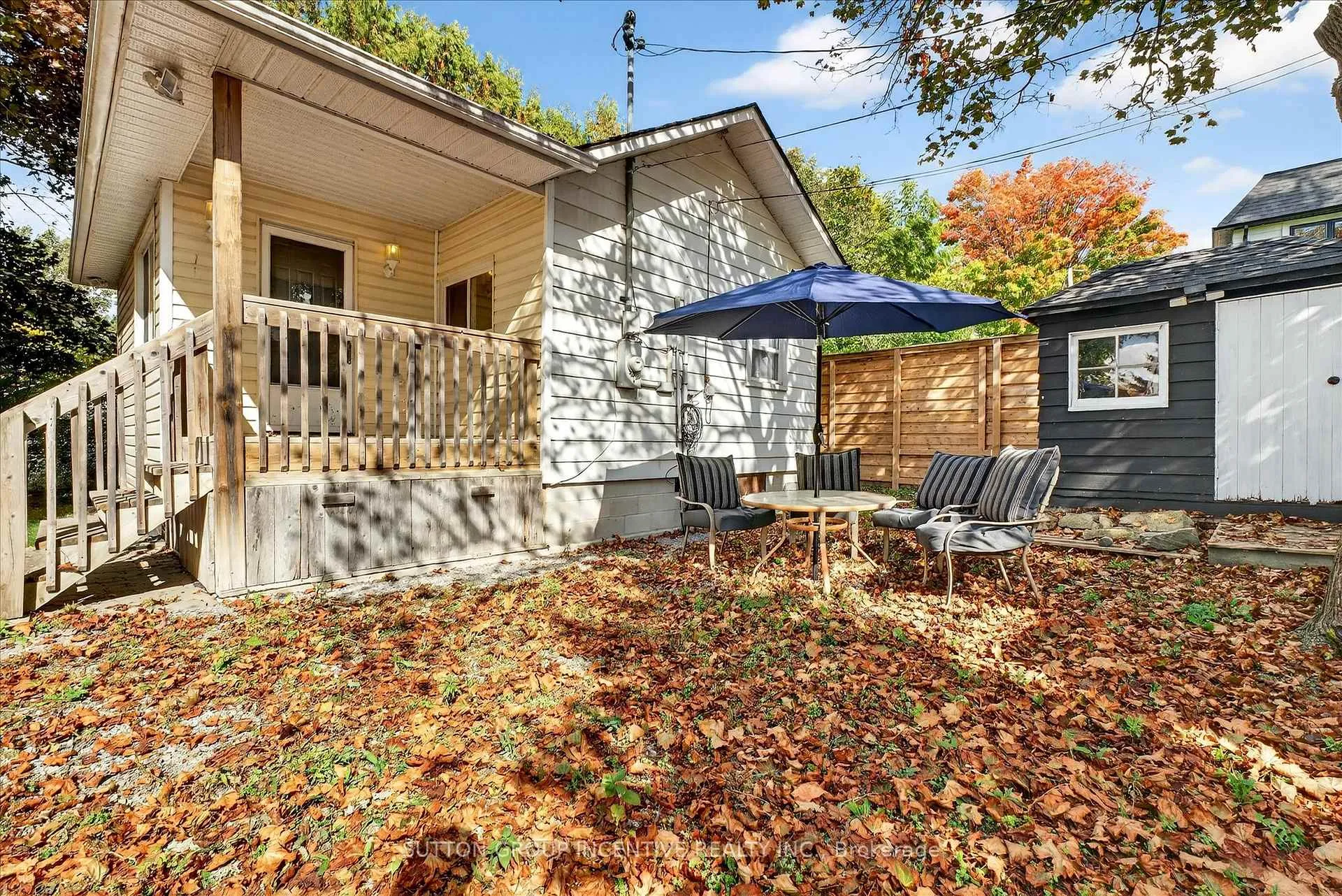 Photo 43 of 183 Lake Drive N, Georgina, Historic Lakeshore Communities — HOMEH