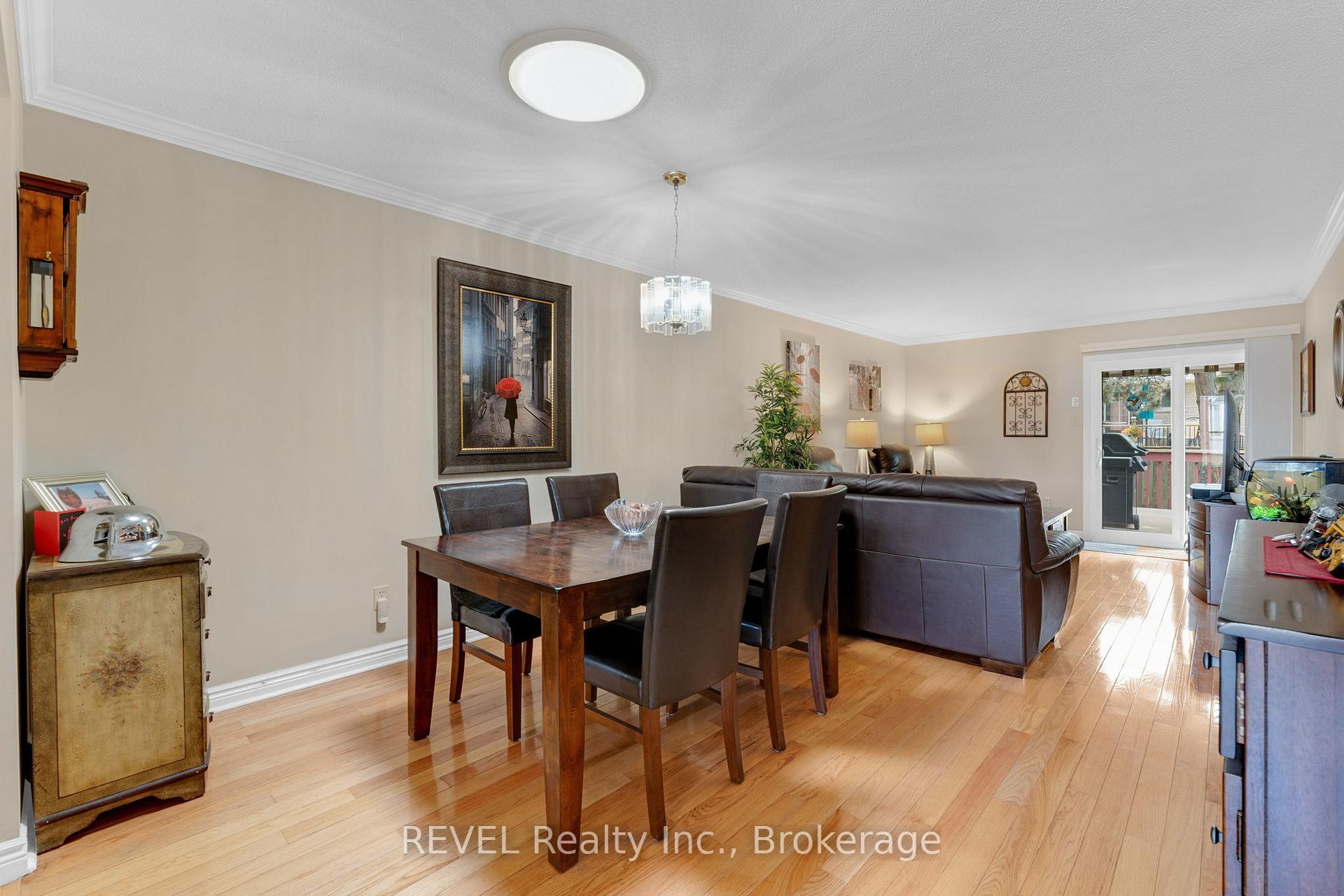 Photo 12 of Unit 20, 10 Wentworth Drive, Grimsby, Grimsby East — HOMEH