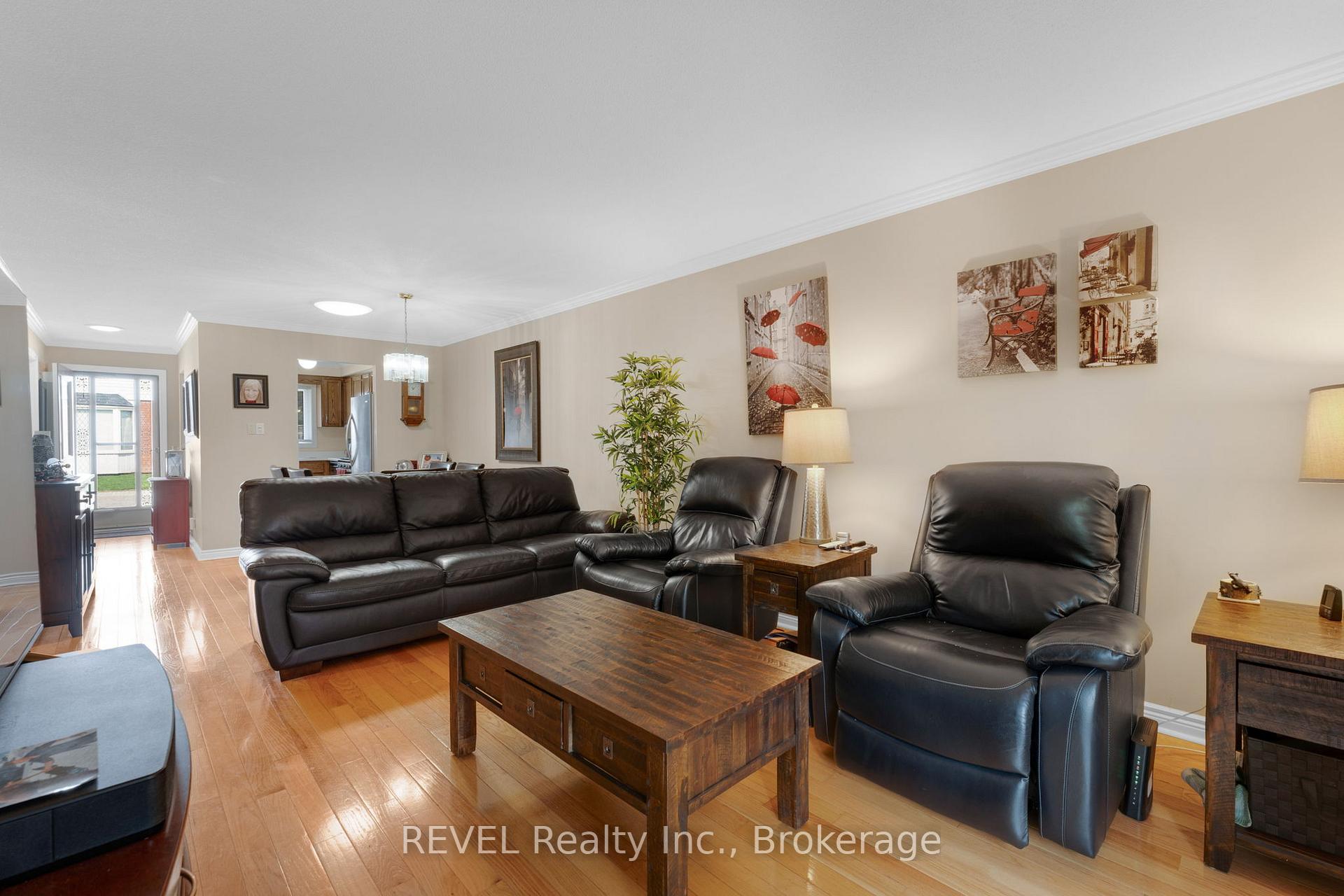 Photo 16 of Unit 20, 10 Wentworth Drive, Grimsby, Grimsby East — HOMEH