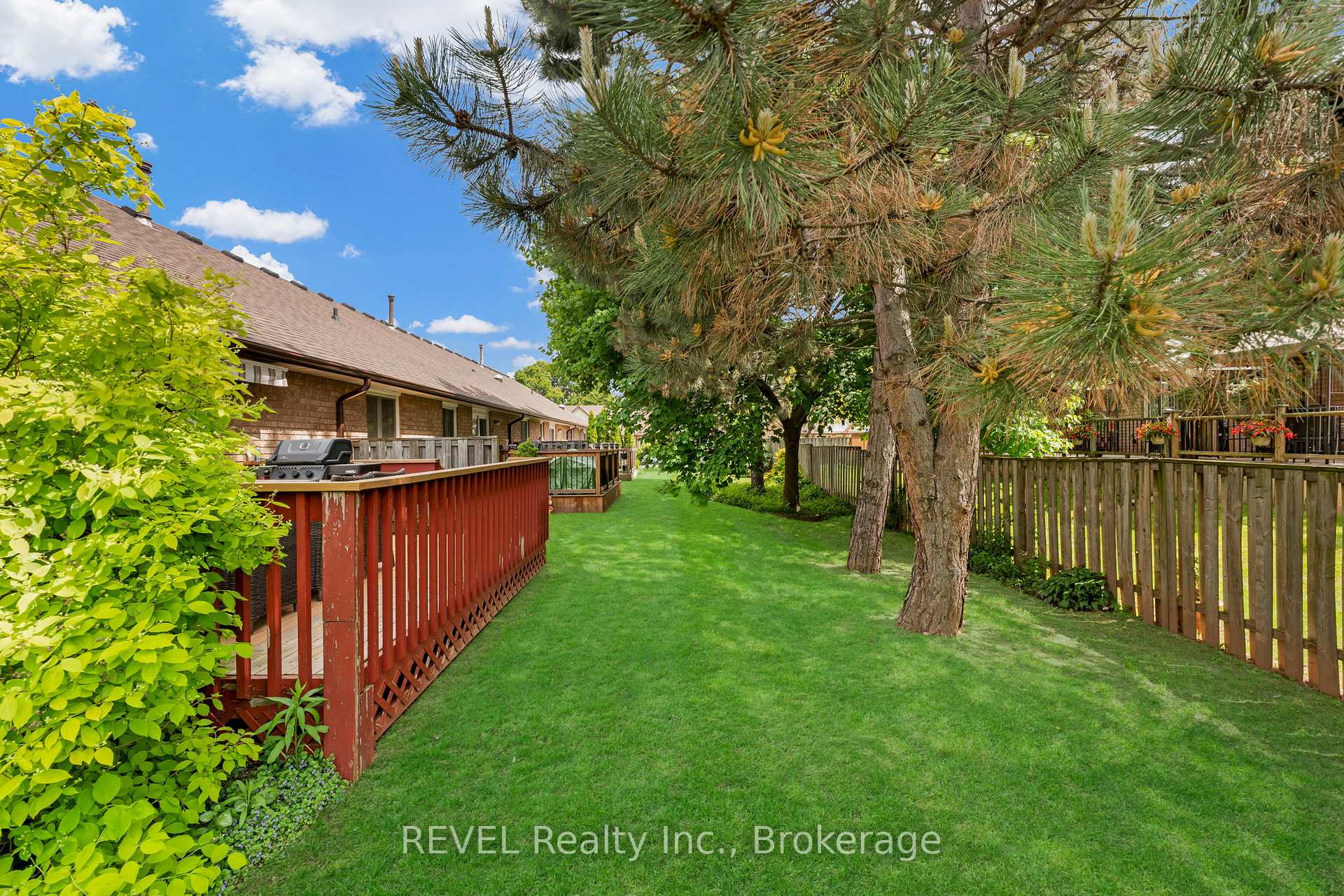 Photo 30 of Unit 20, 10 Wentworth Drive, Grimsby, Grimsby East — HOMEH